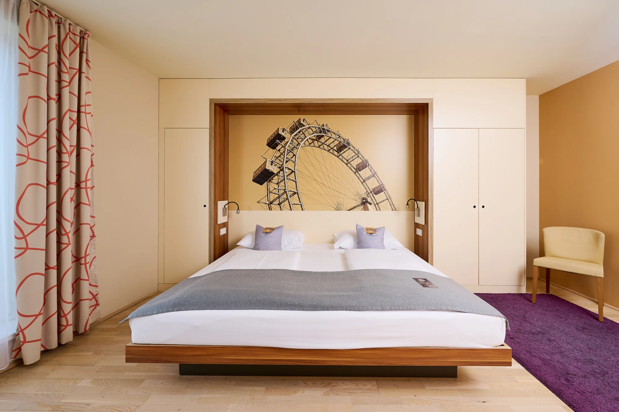 Poznejte Vídeň: 4* hotel v širším centru, snídaně, výlety do zoo i muzea iluzí