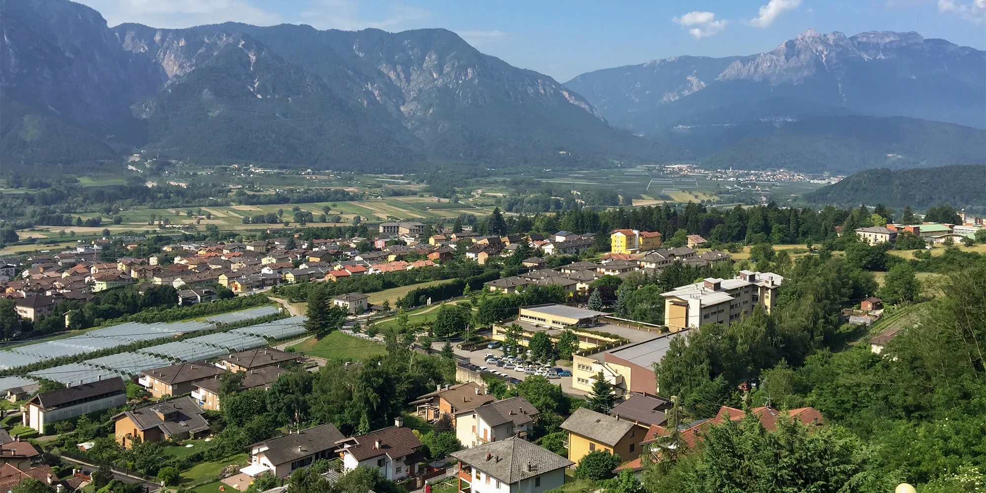 Italské termální lázně Levico: hotel s polopenzí a bazénem, degustace ve vinařství