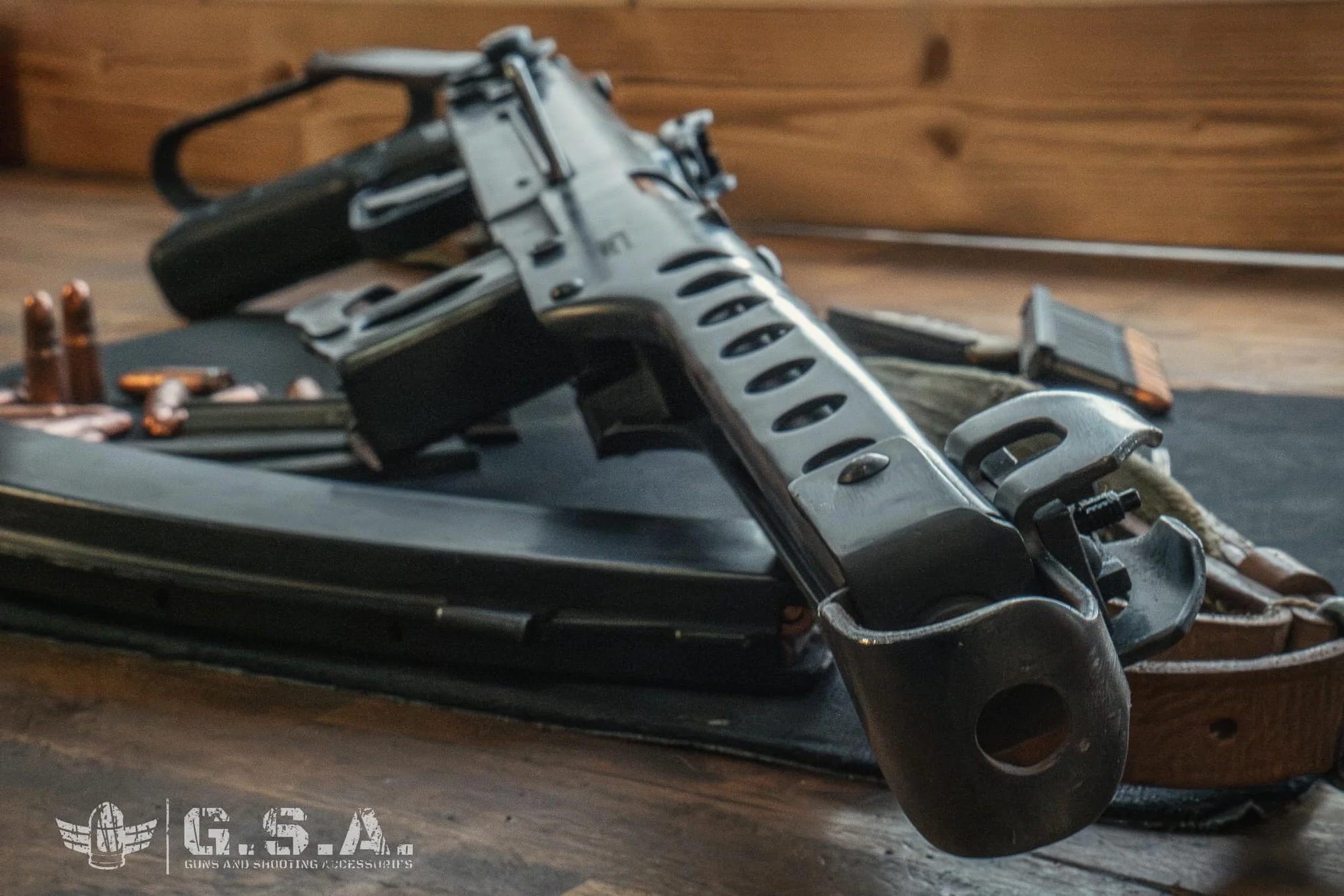 20–120 minut na střelnici: puška, revolver i samopal, vč. dozoru zkušeného instruktora