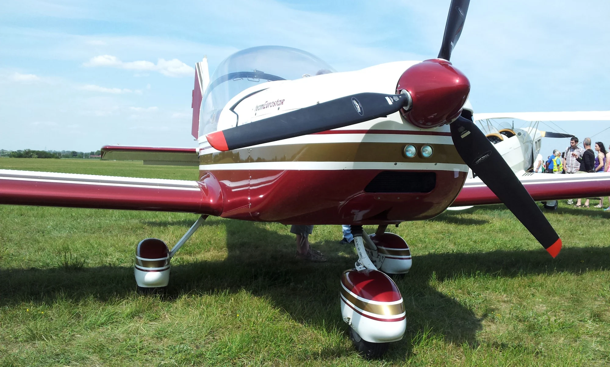 Staňte se na chvíli pilotem: až 40 min. řízení sportovního letounu