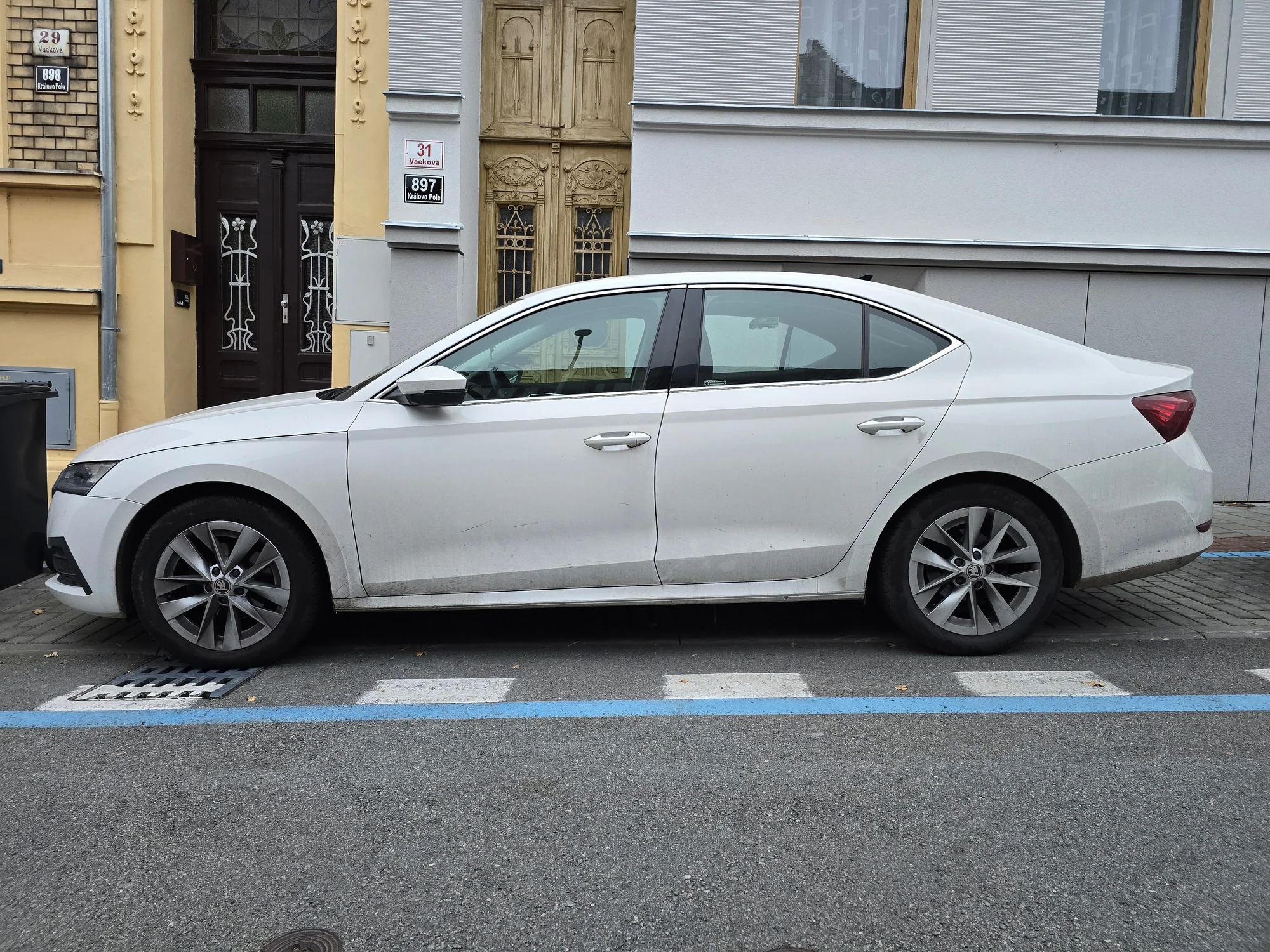 Mobilní čištění auta ve vaší lokalitě: interiér, exteriér nebo obojí