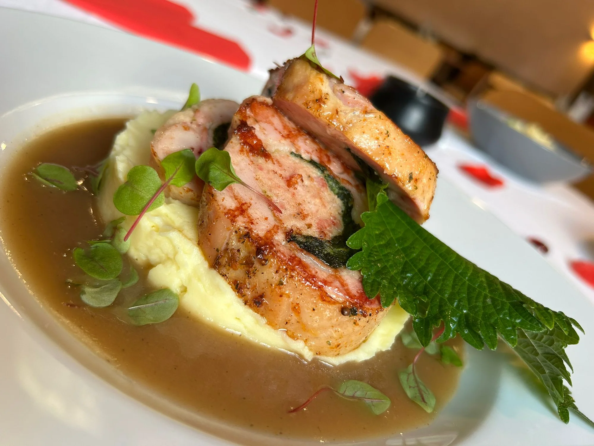 Relax ve dvou i v partě: 60 nebo 90 min. v privátním wellness i s tříchodovým menu