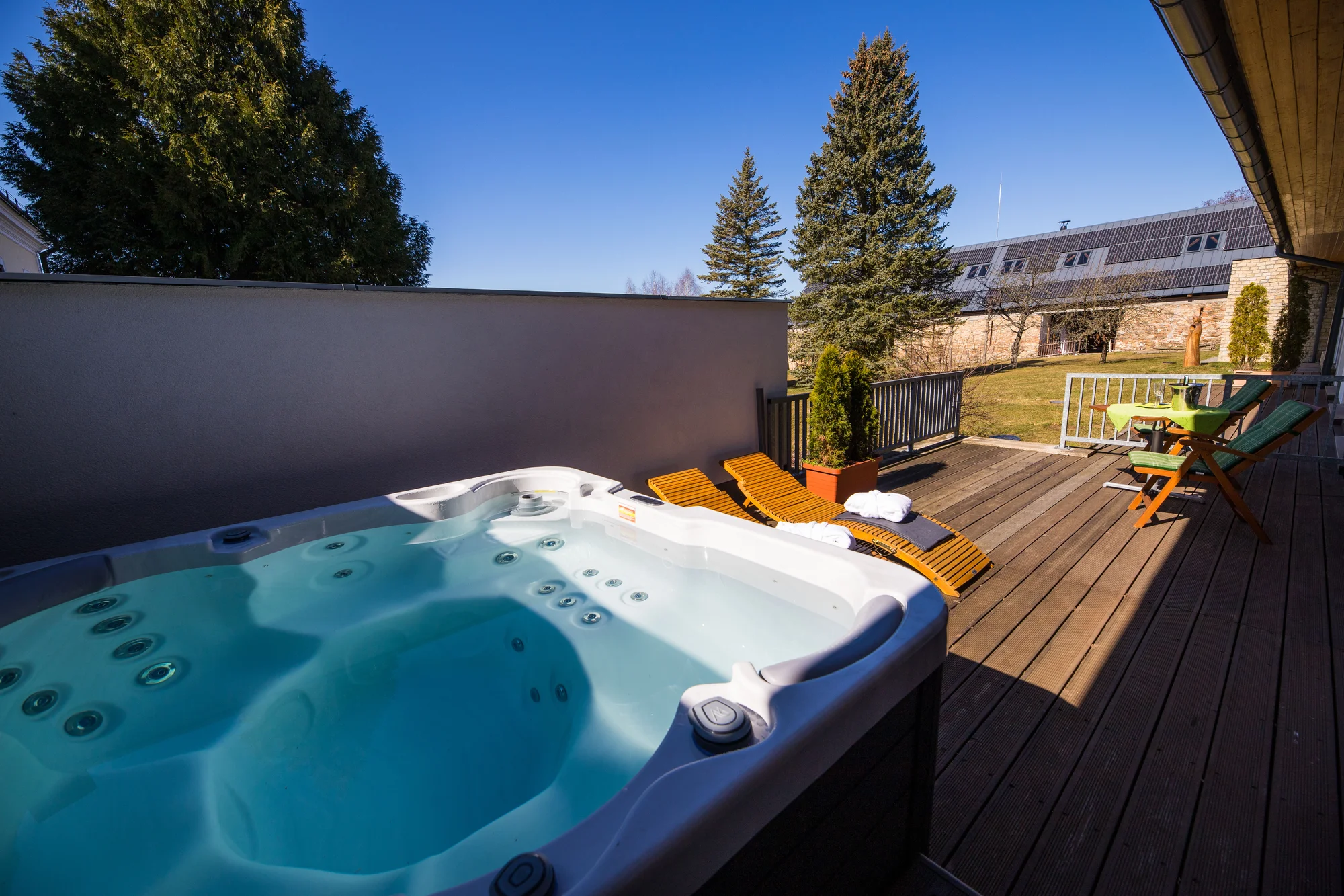 Luxusní 4* pobyt na Vysočině: polopenze, wellness, možnost masáží i VIP apartmá s jacuzzi