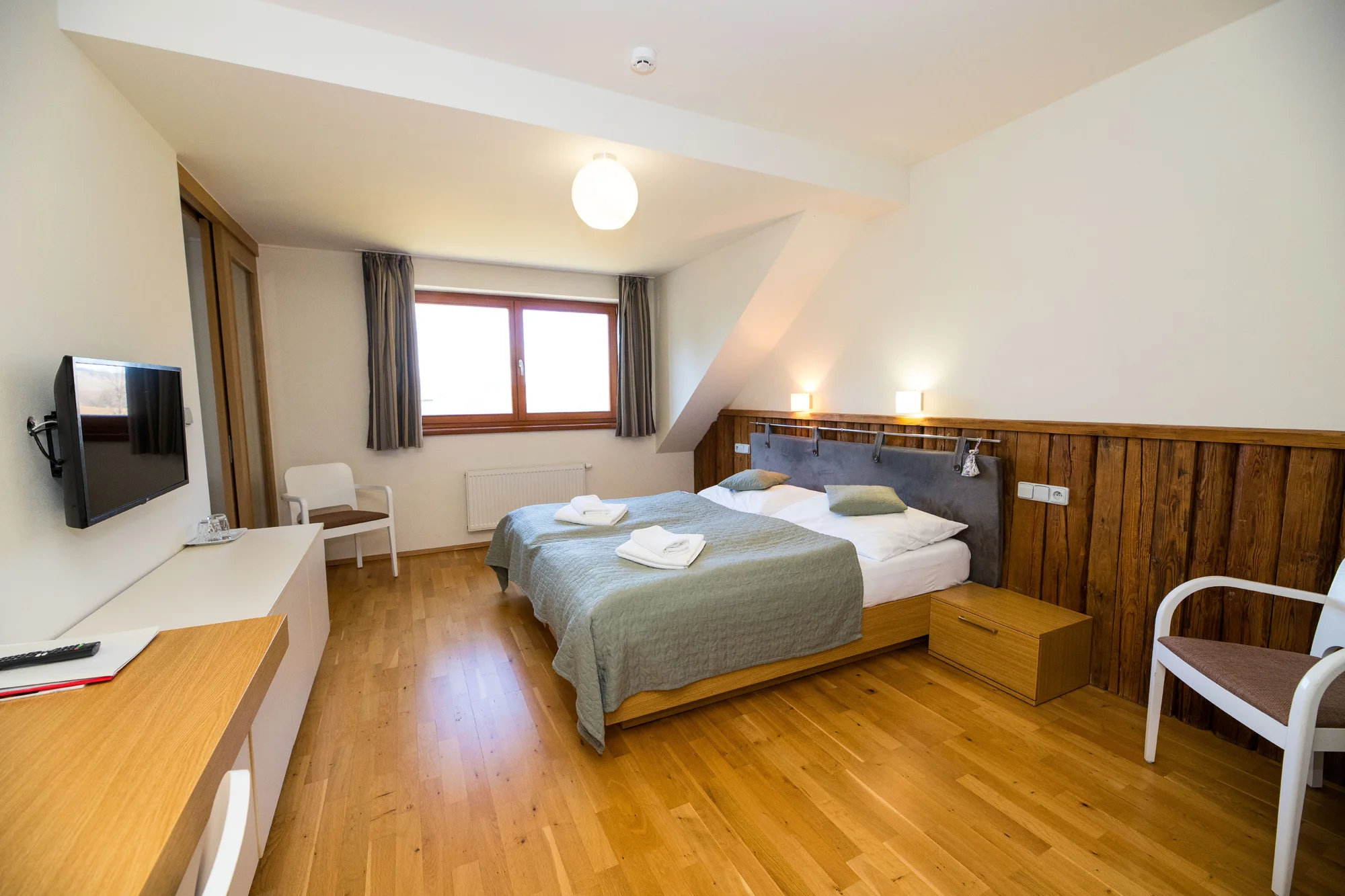 Luxusní 4* pobyt na Vysočině: polopenze, wellness, možnost masáží i VIP apartmá s jacuzzi
