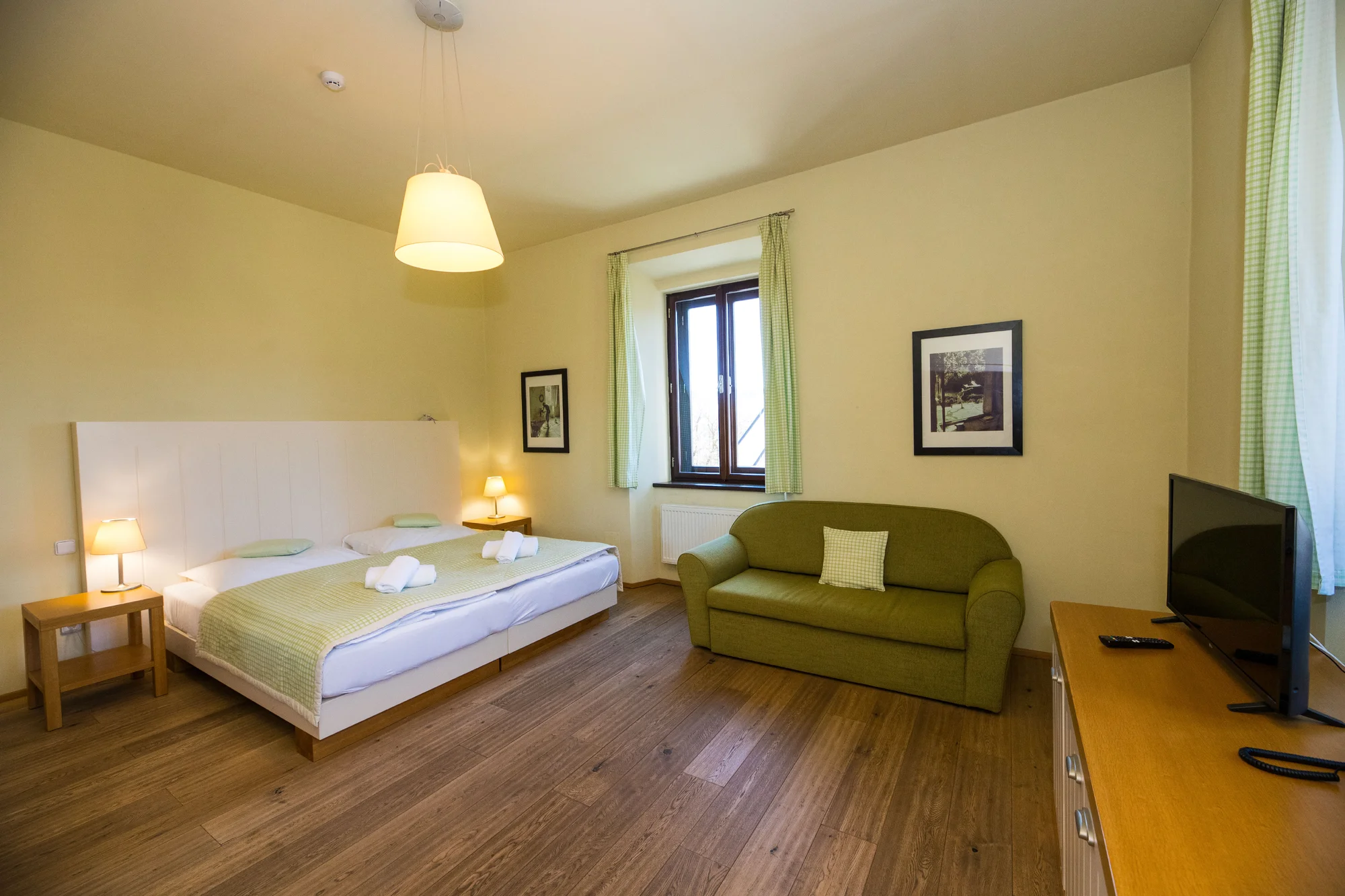 Luxusní 4* pobyt na Vysočině: polopenze, wellness, možnost masáží i VIP apartmá s jacuzzi