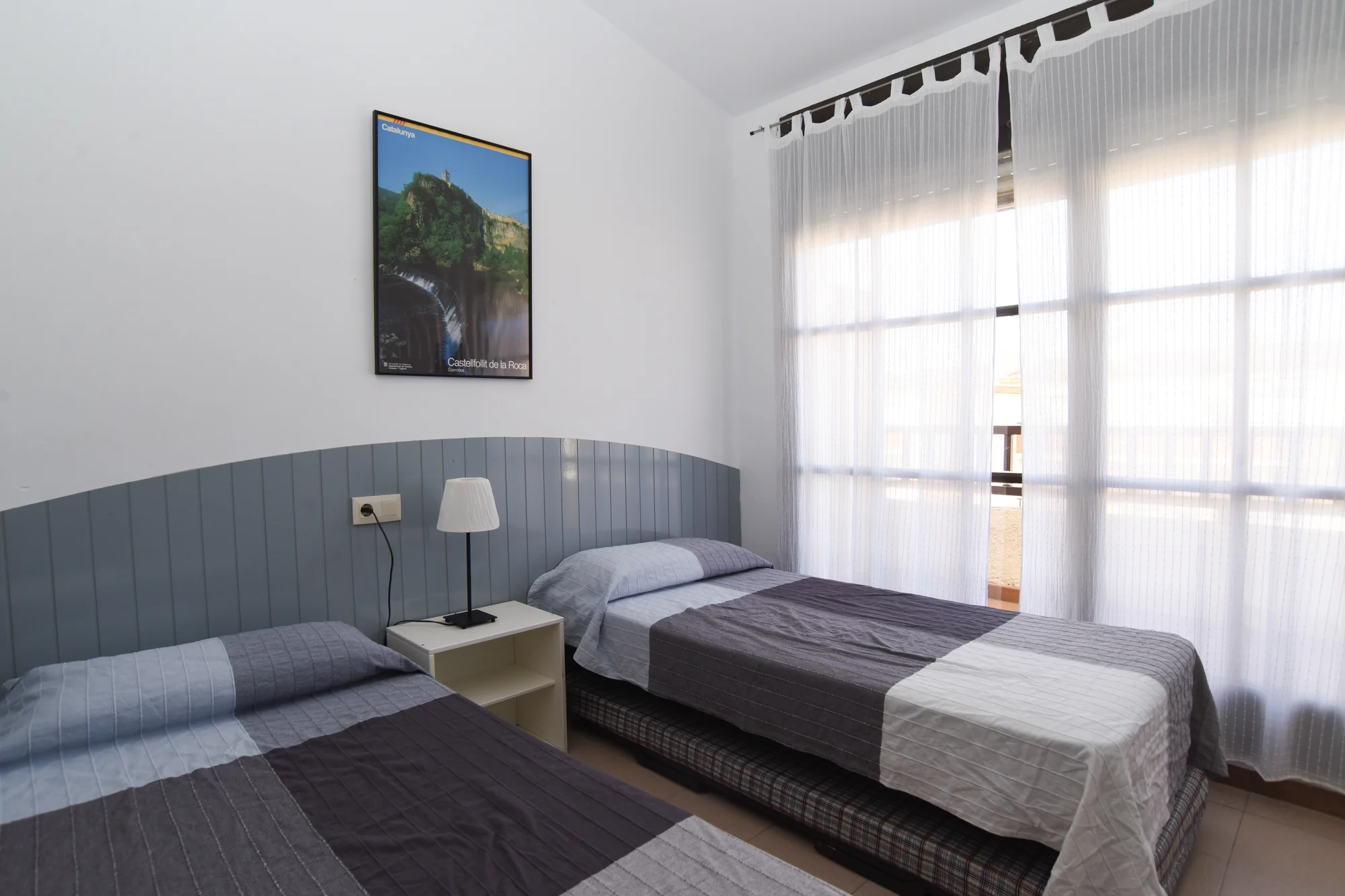 Apartmány na španělském pobřeží Costa Brava: s kuchyňkou, bazénem a 500 metrů od pláže