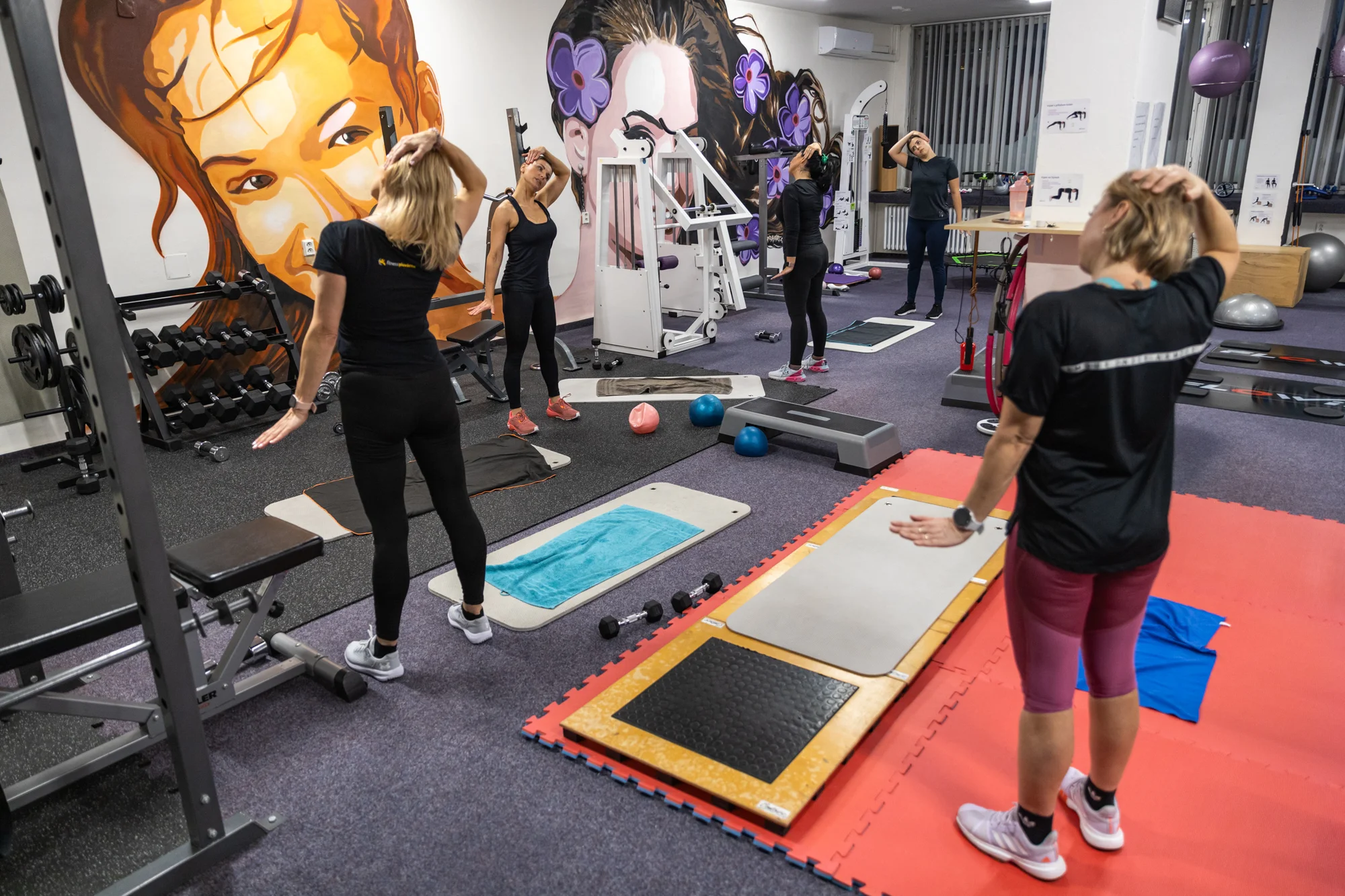 Dámské fitness Jako proutek: vstupy, permanentka i skupinová lekce