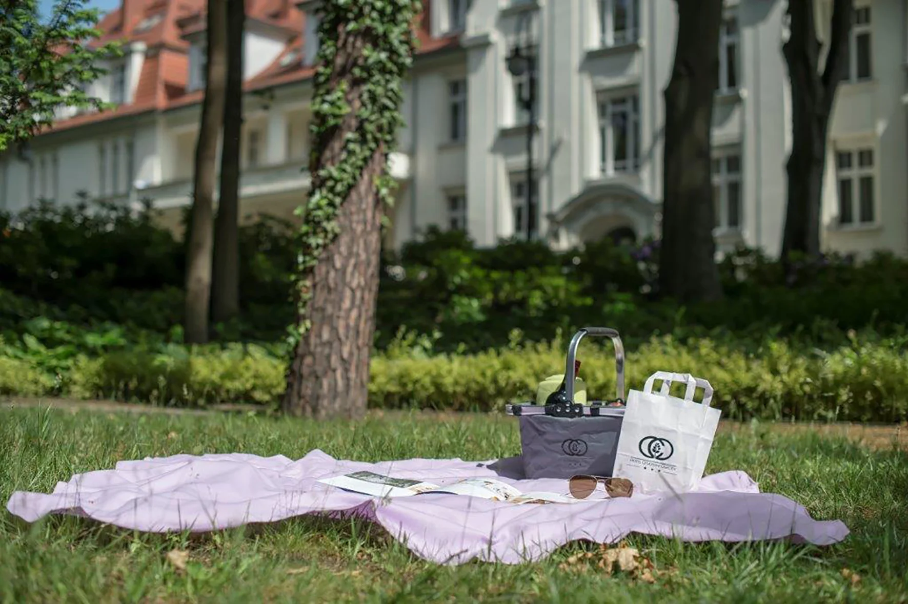 Historický hotel ve Svinoústí: elegantní interiéry, neomezený wellness a snídaně, polopenze či plná penze