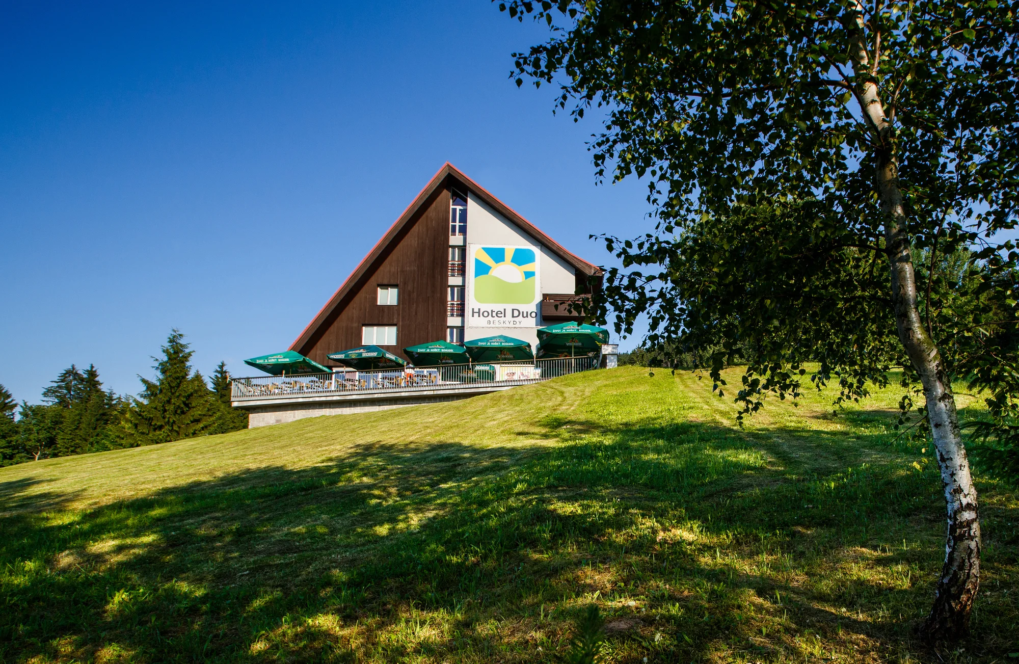 Pobyt v Beskydech v resortu u přehrady: jídlo, neomezený wellness s bazénem a bohaté vyžití