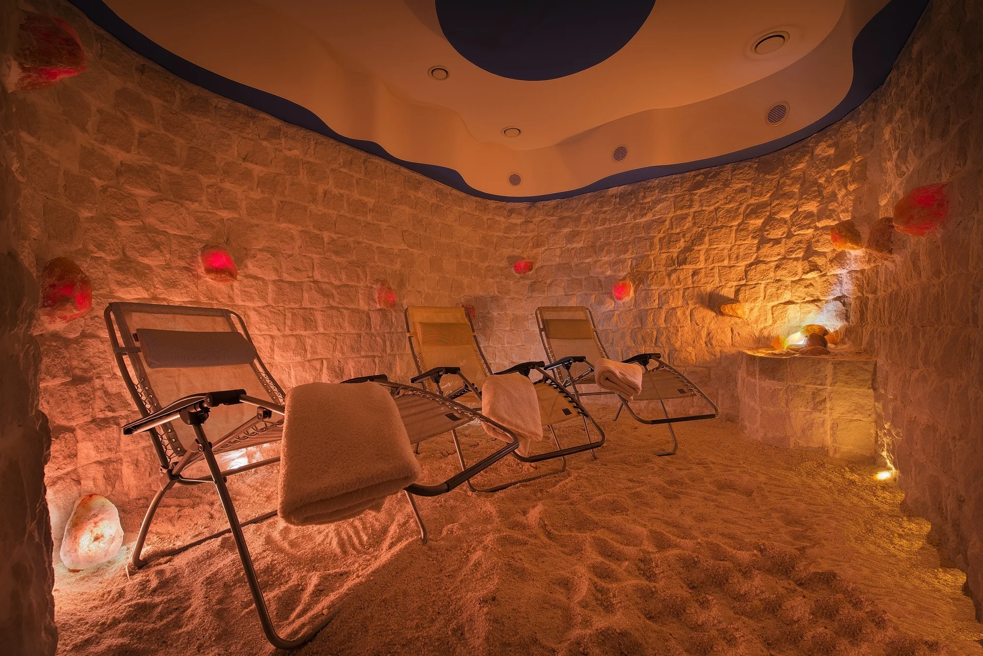 Luxusní pobyt v Hluboké nad Vltavou: 5* hotel u zámku s wellness a jídlem