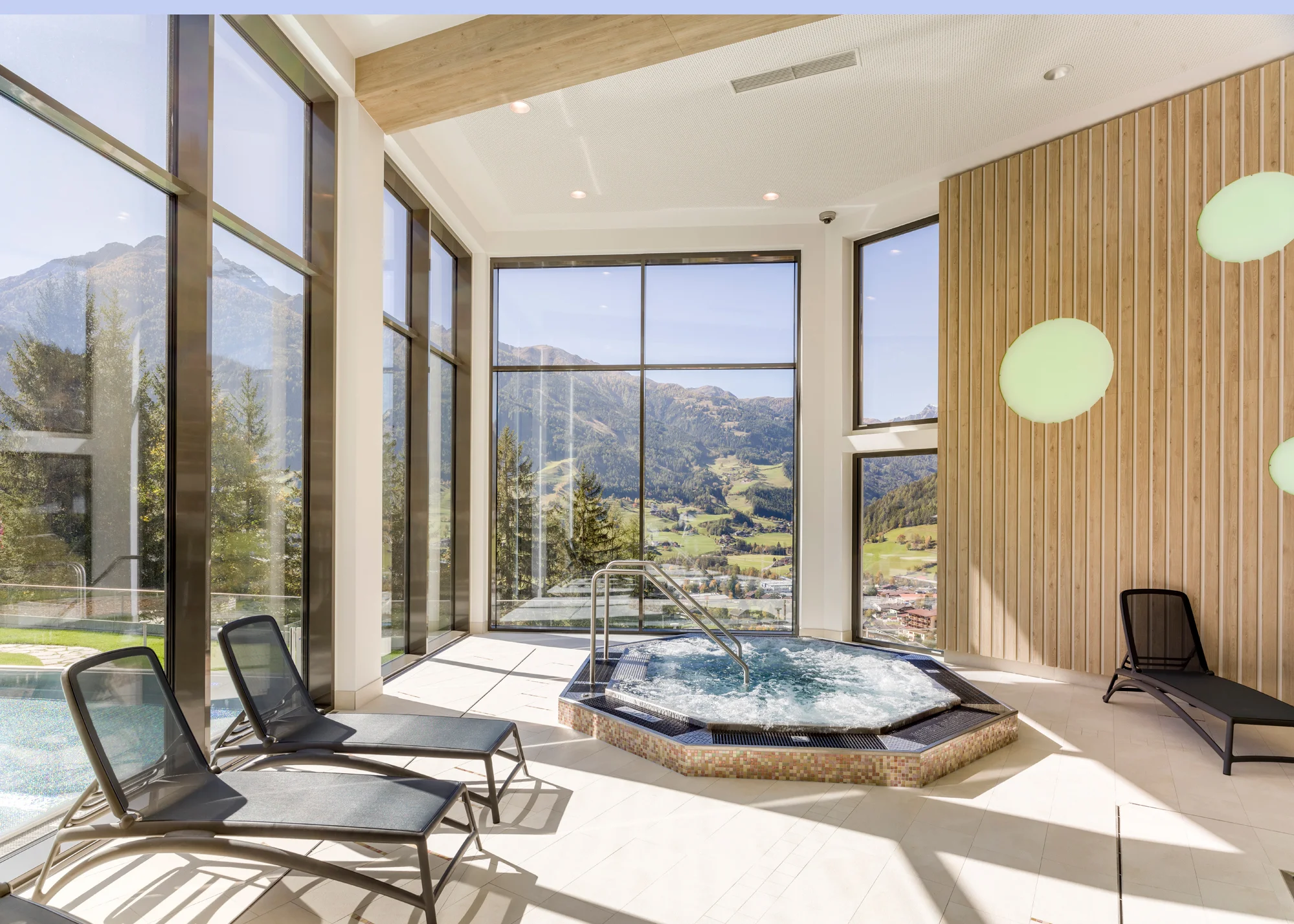 Pobyt v Rakousku: 3* hotel u turistických tras, polopenze i wellness