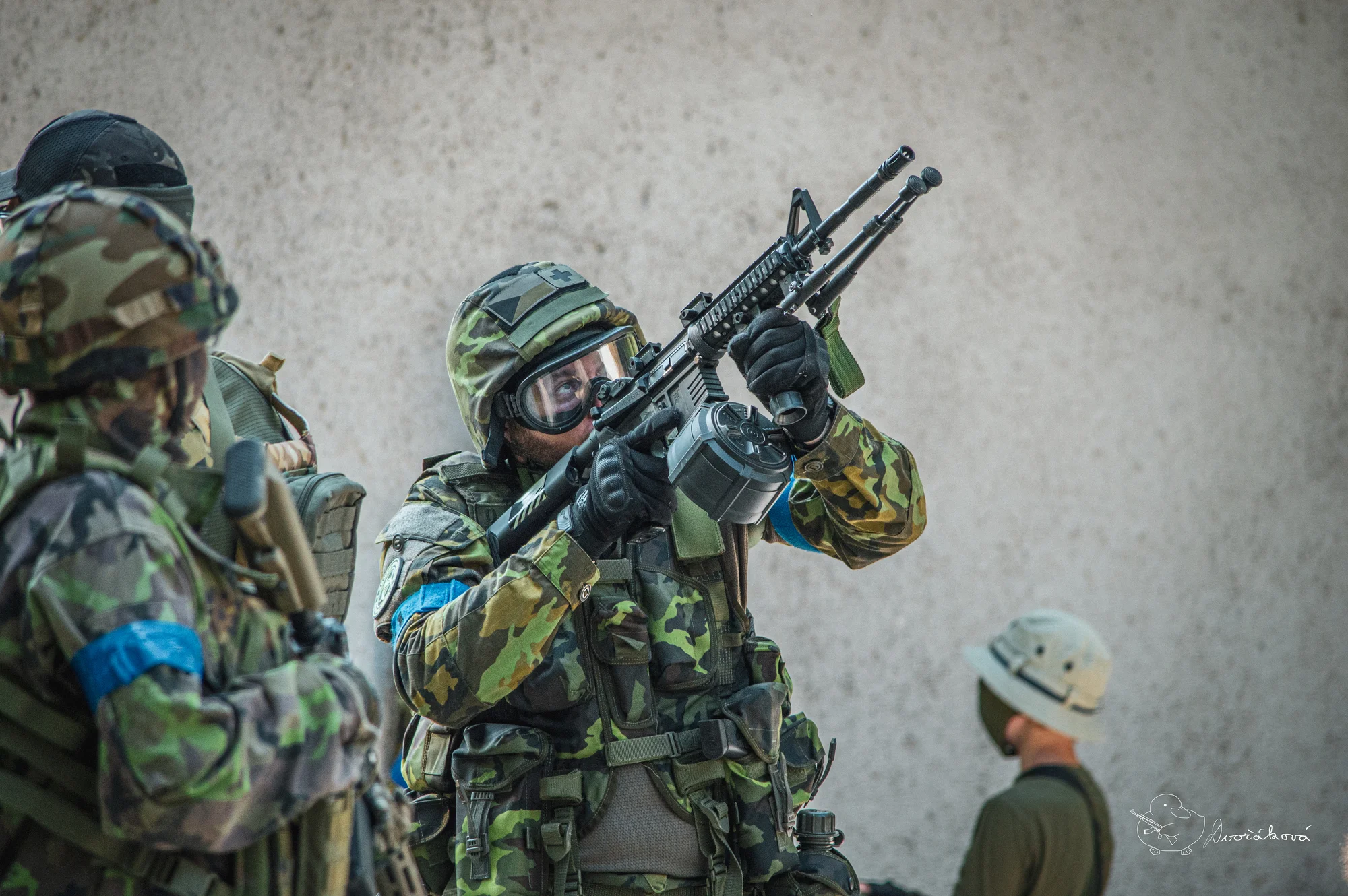 Veřejný airsoft: vstup na sdílenou hru pro 1–7 osob nebo soukromý pronájem