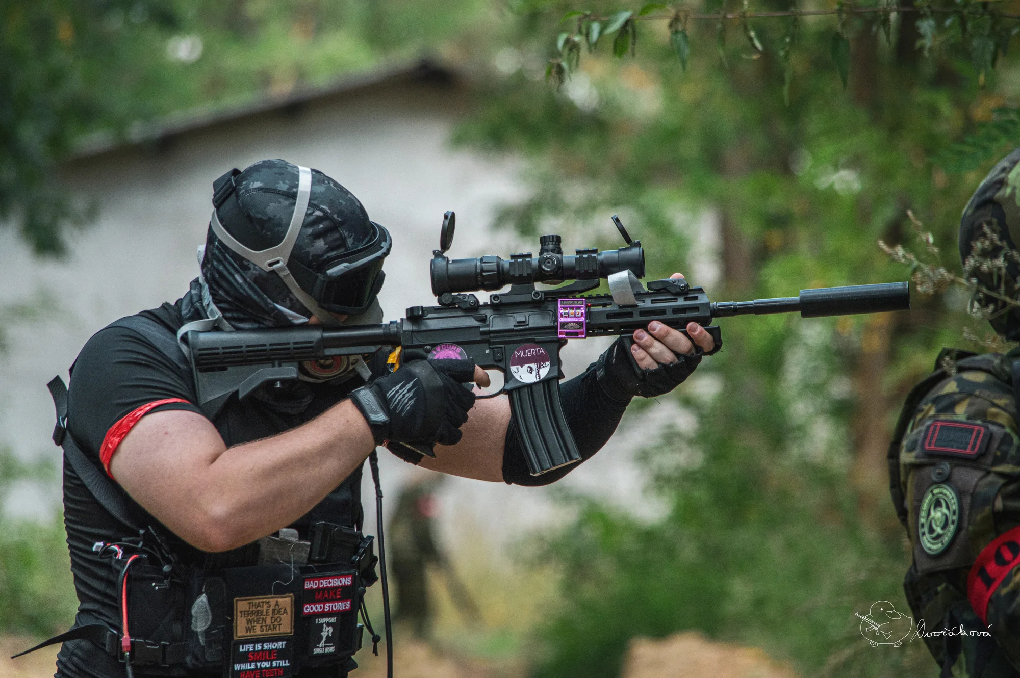 Veřejný airsoft: vstup na sdílenou hru pro 1–7 osob nebo soukromý pronájem