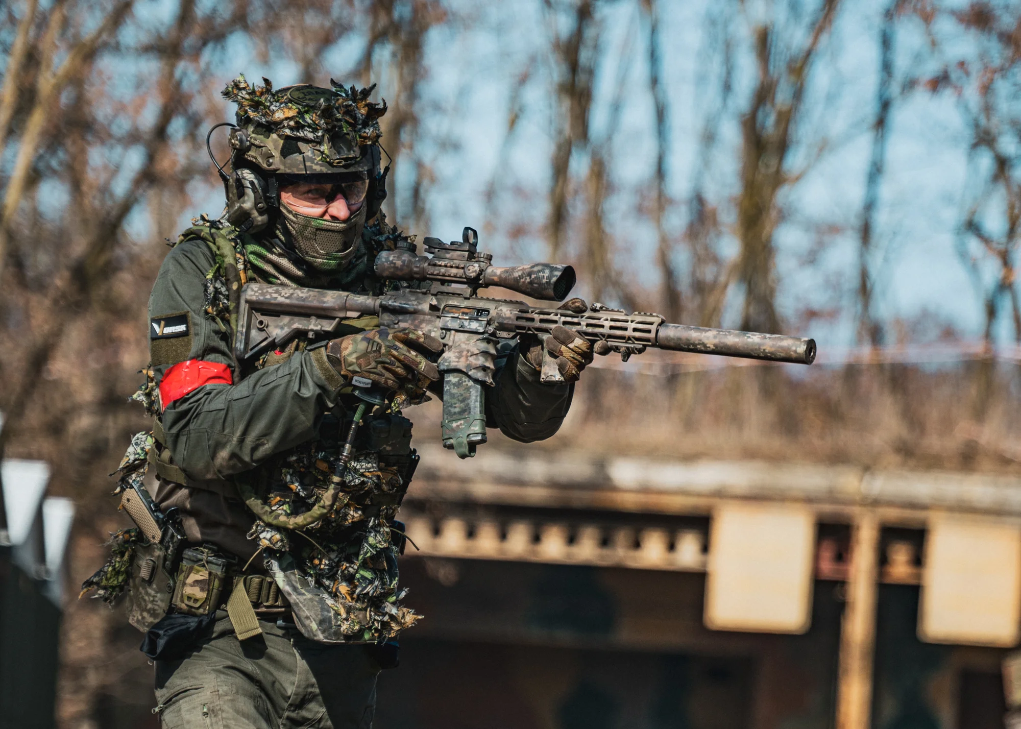 Veřejný airsoft: vstup na sdílenou hru pro 1–7 osob nebo soukromý pronájem