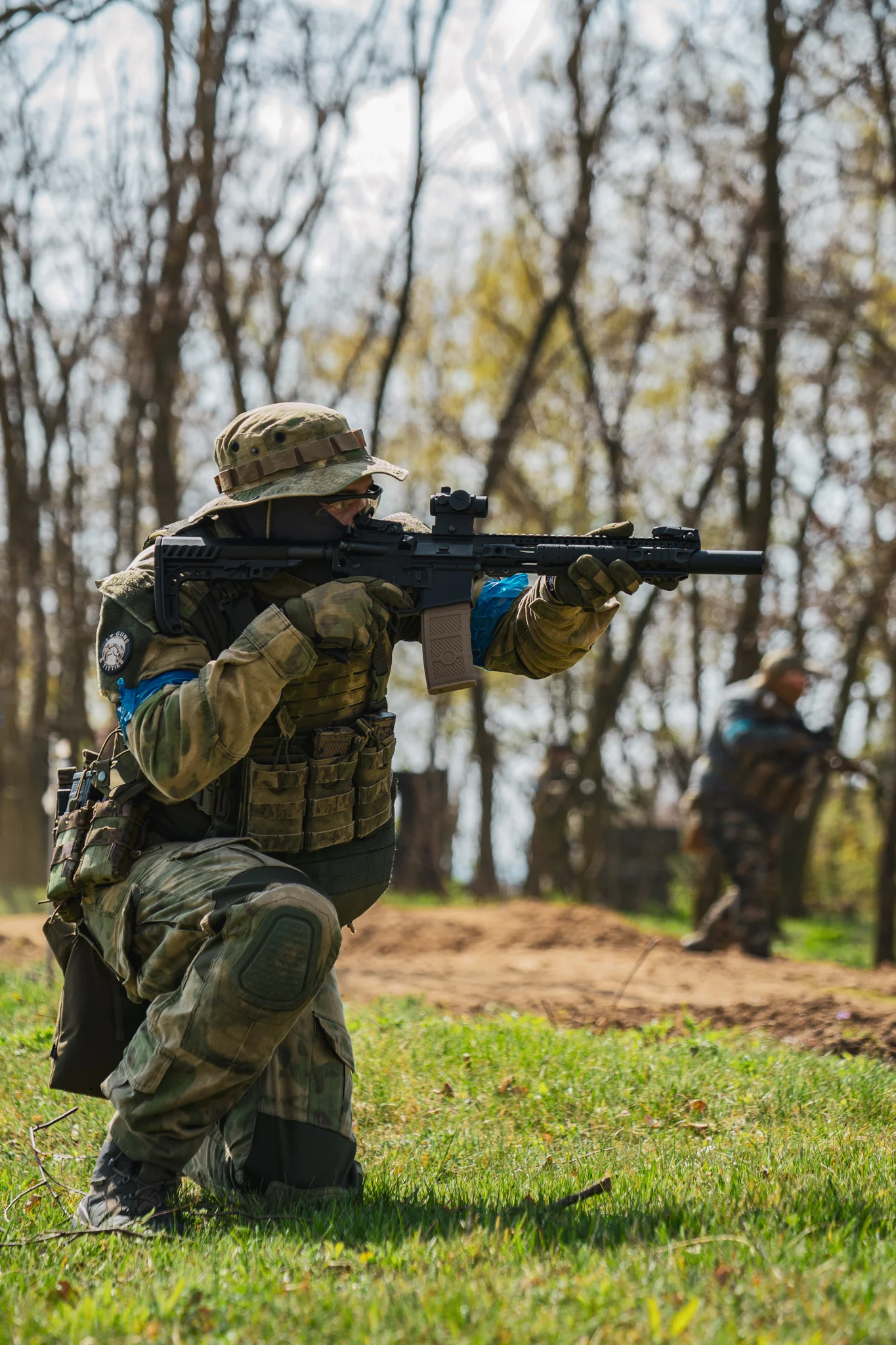 Veřejný airsoft: vstup na sdílenou hru pro 1–7 osob nebo soukromý pronájem