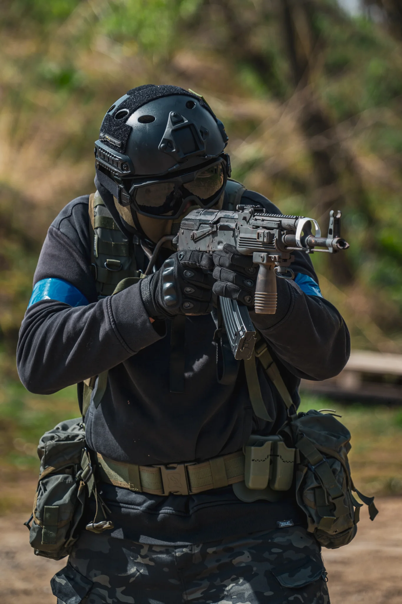 Veřejný airsoft: vstup na sdílenou hru pro 1–7 osob nebo soukromý pronájem