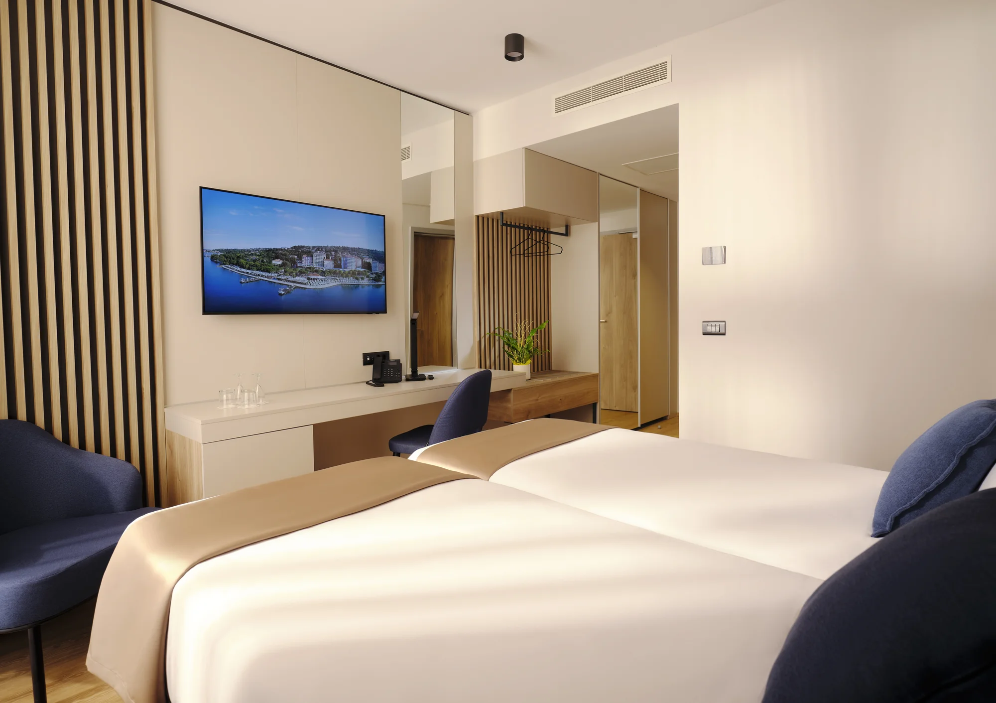Dovolená v Portoroži: 4* hotel se snídaní nebo polopenzí, bazény, dítě do 12,9 let zdarma