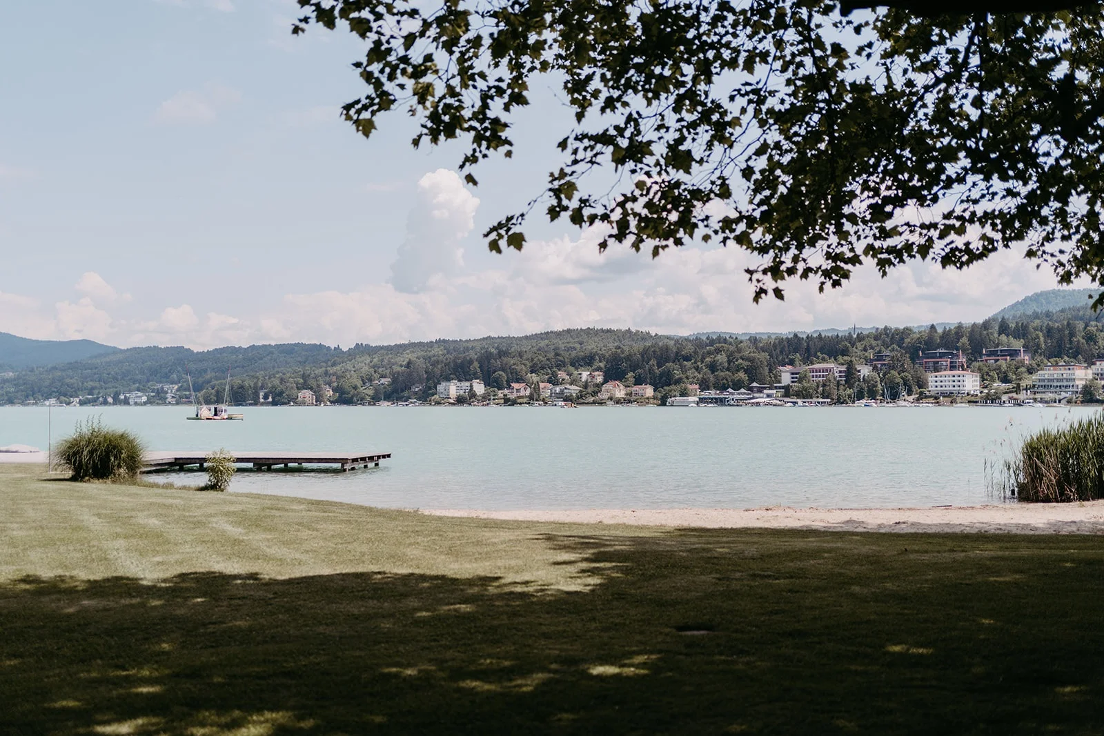 Dovolená u Wörthersee: moderní pokoje, skvělé snídaně i karta výhod