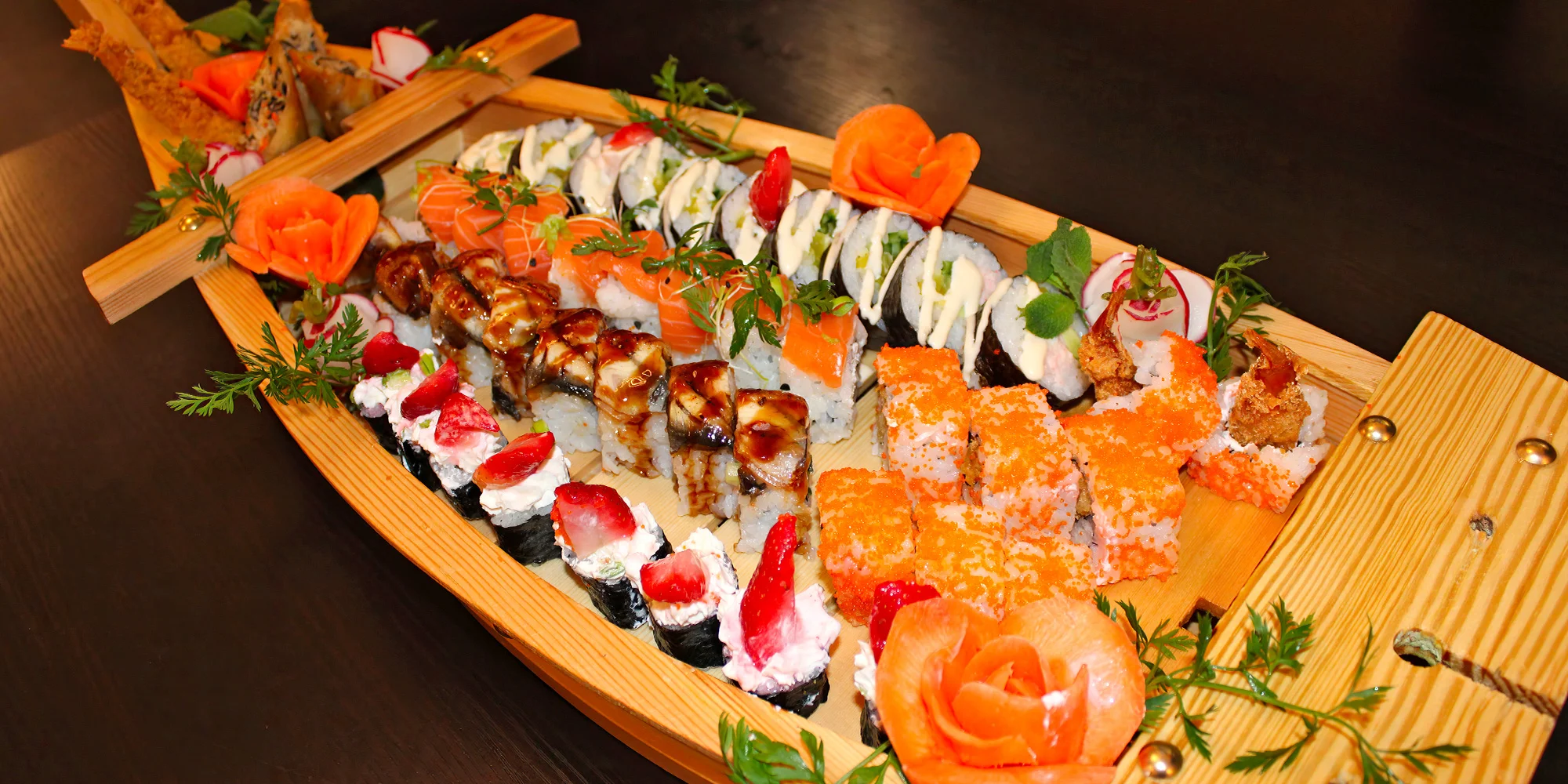 2hod. all you can eat výběrem z menu plné asijských specialit v centru Prahy
