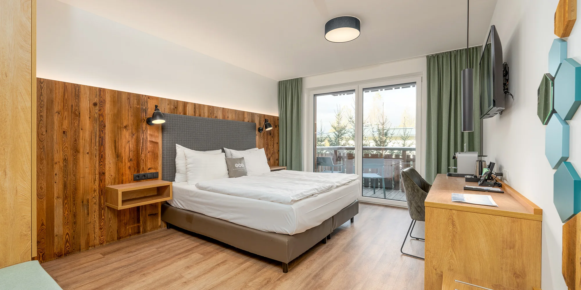 Nový wellness resort v Zell am See: bazén a sauny neomezeně, polopenze i karta výhod