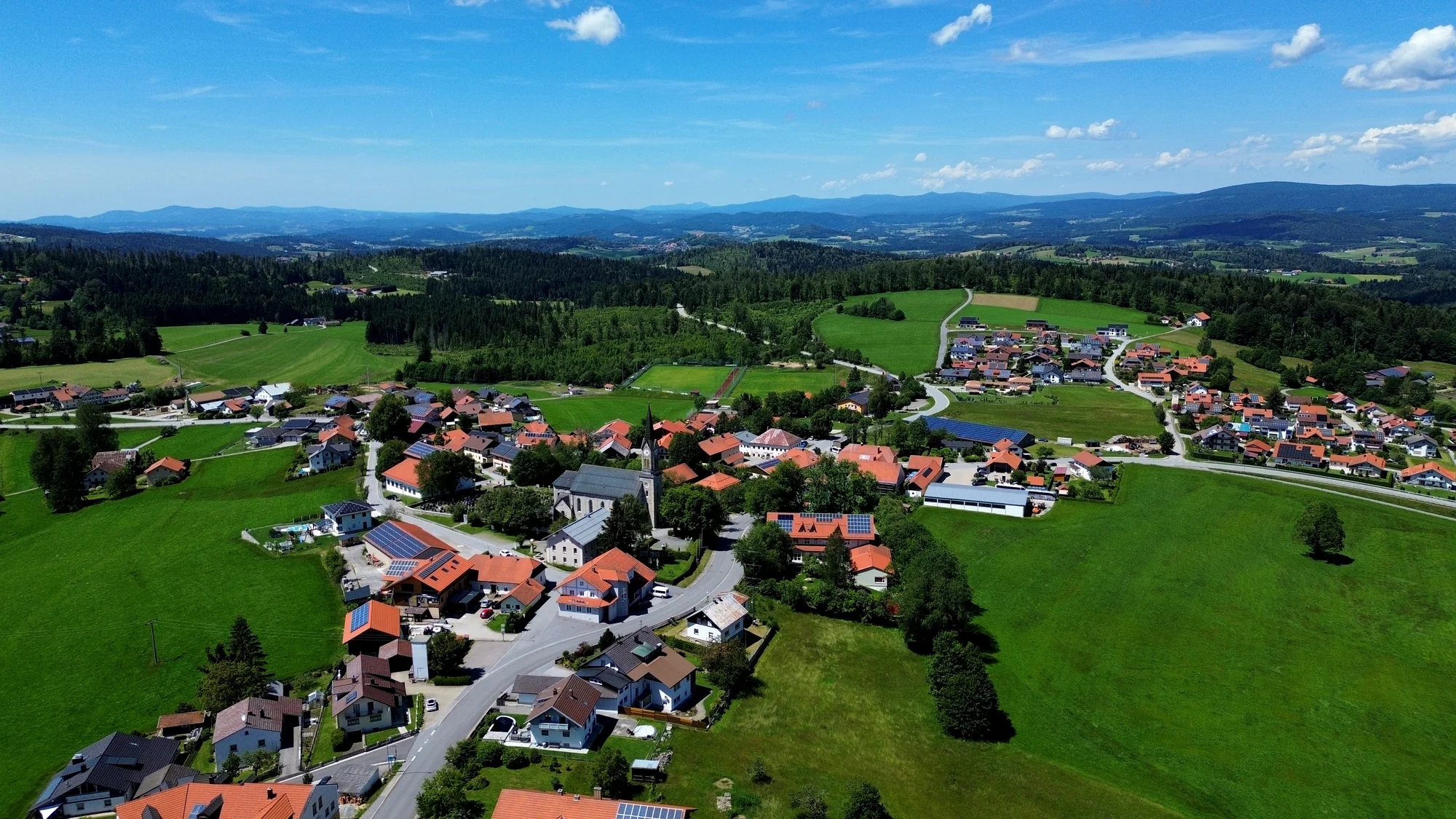 Pobyt v Bavorském lese: příjemný hotel kousek od hranic s polopenzí plus a wellness
