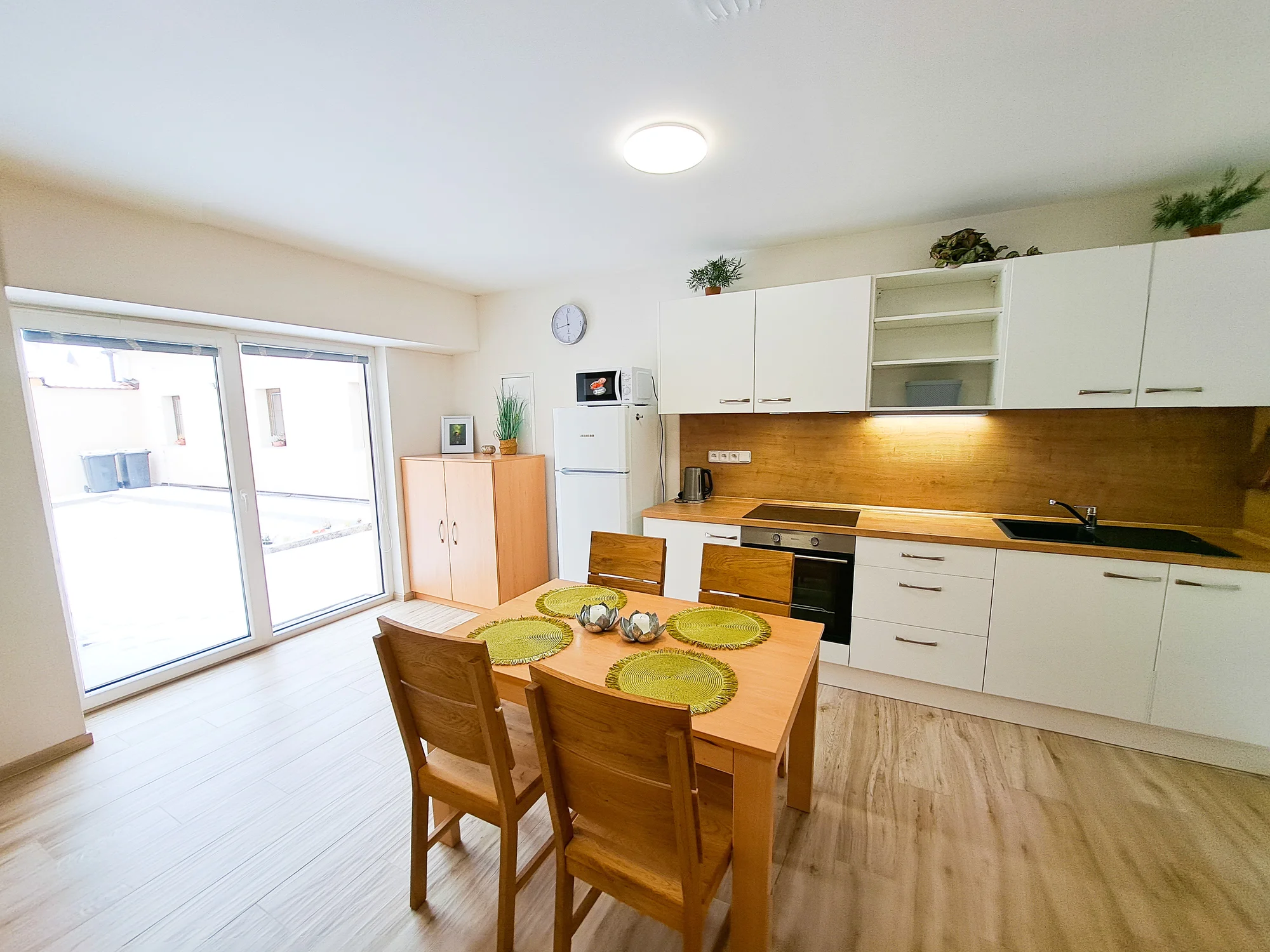 Týn nad Vltavou pro dva i rodinu: krásné apartmány s prostornou kuchyní