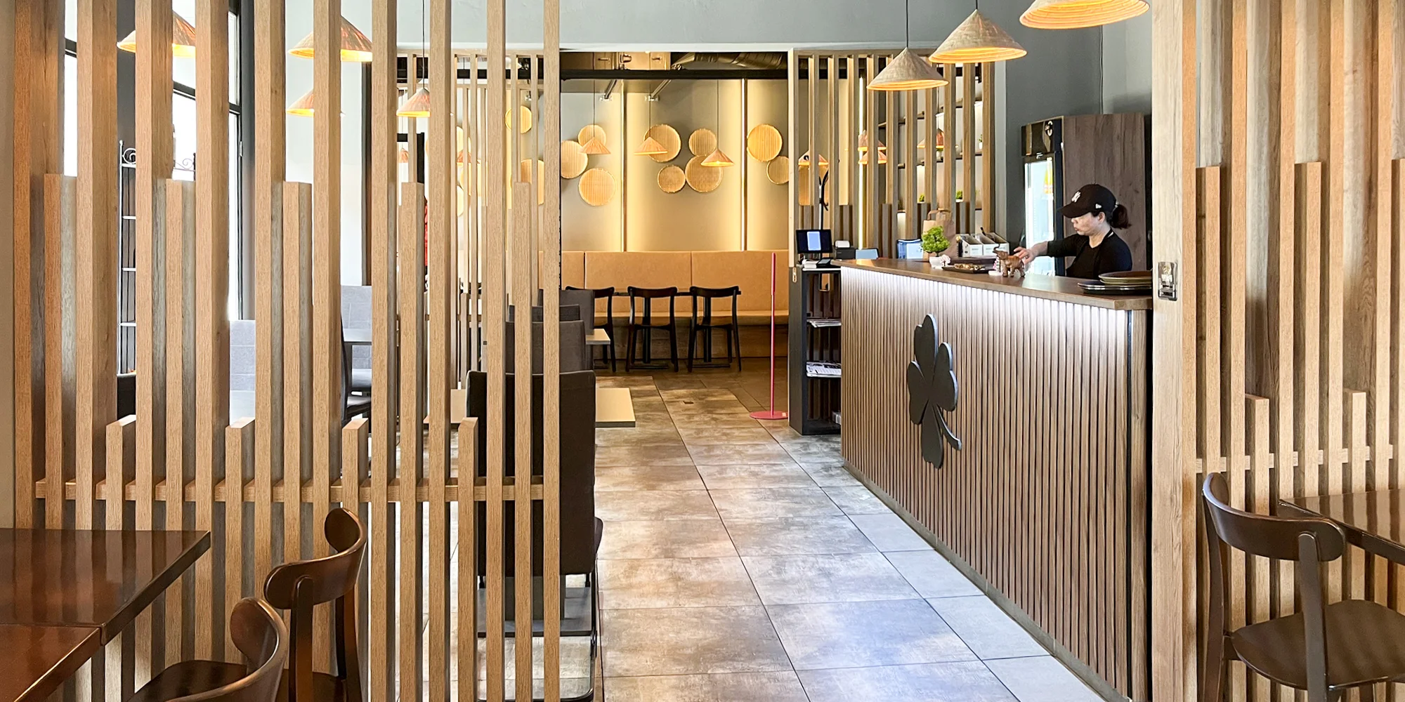 Voucher do vietnamsko-thajské restaurace Cloverleaf: 500 Kč, 1000 Kč, 1500 Kč