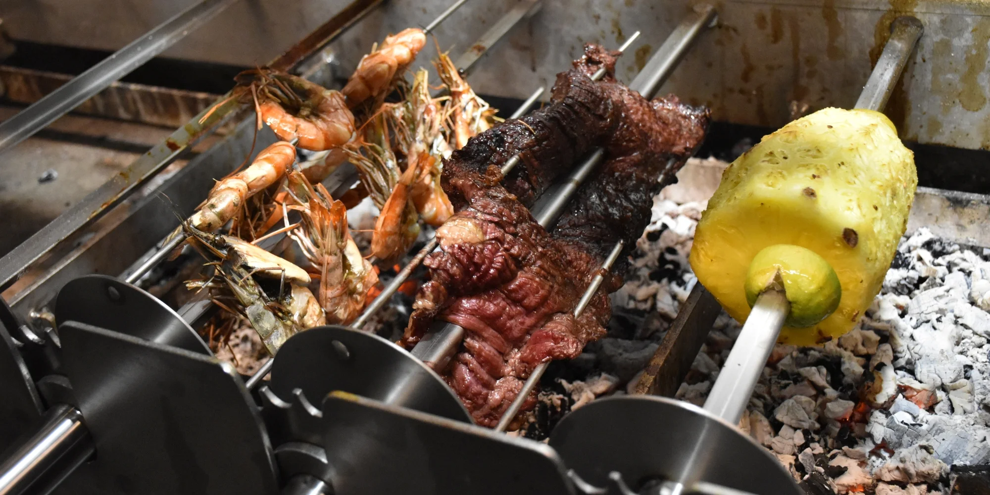 Jihoamerické Churrasco Rodízio připravené na ohni pro 2 osoby v restauraci La Casa Latina