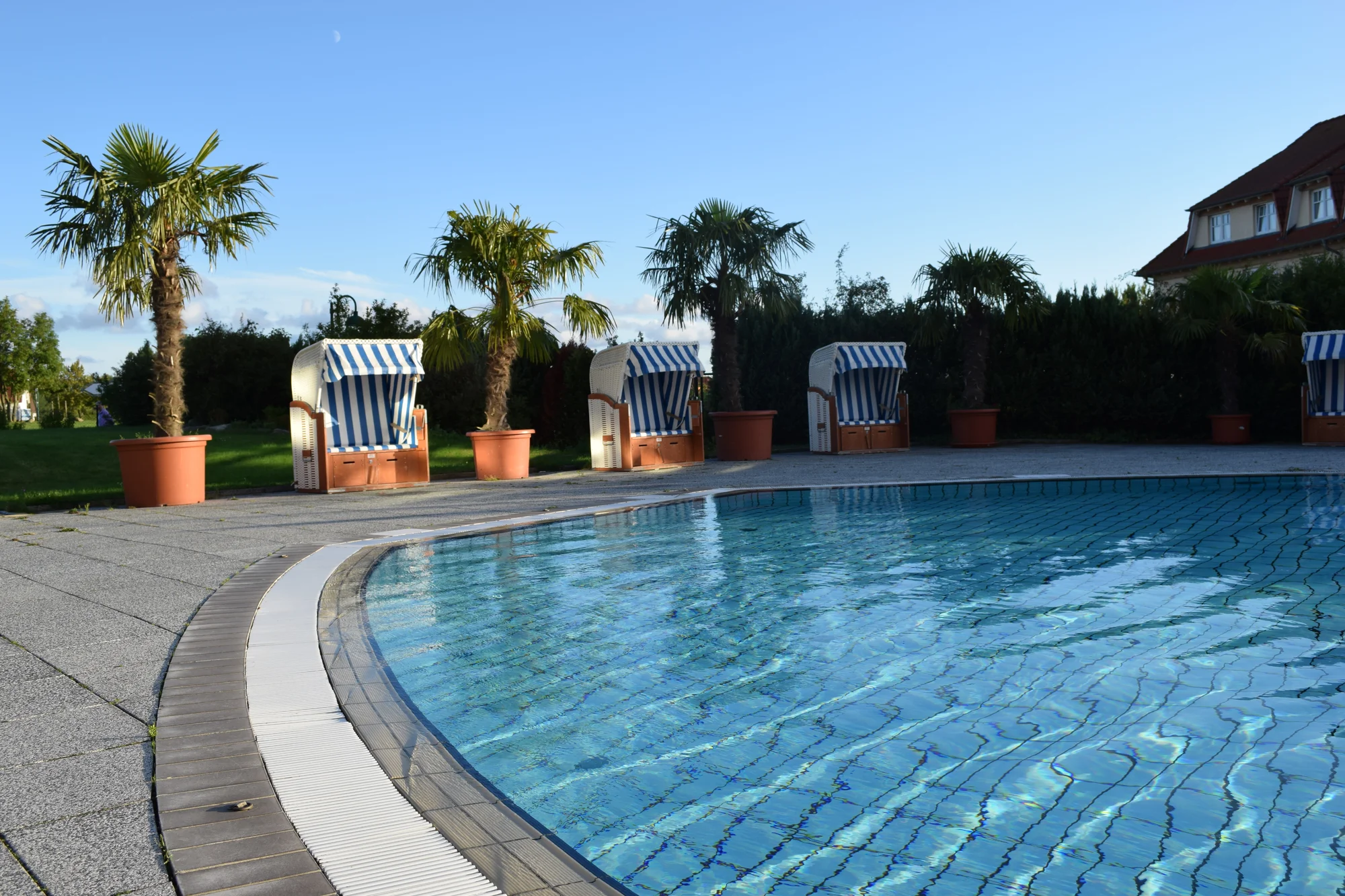 Rodinná dovolená ve 4* hotelu na Rujáně: polopenze i neomezený vstup do aquaparku, 8 km od moře