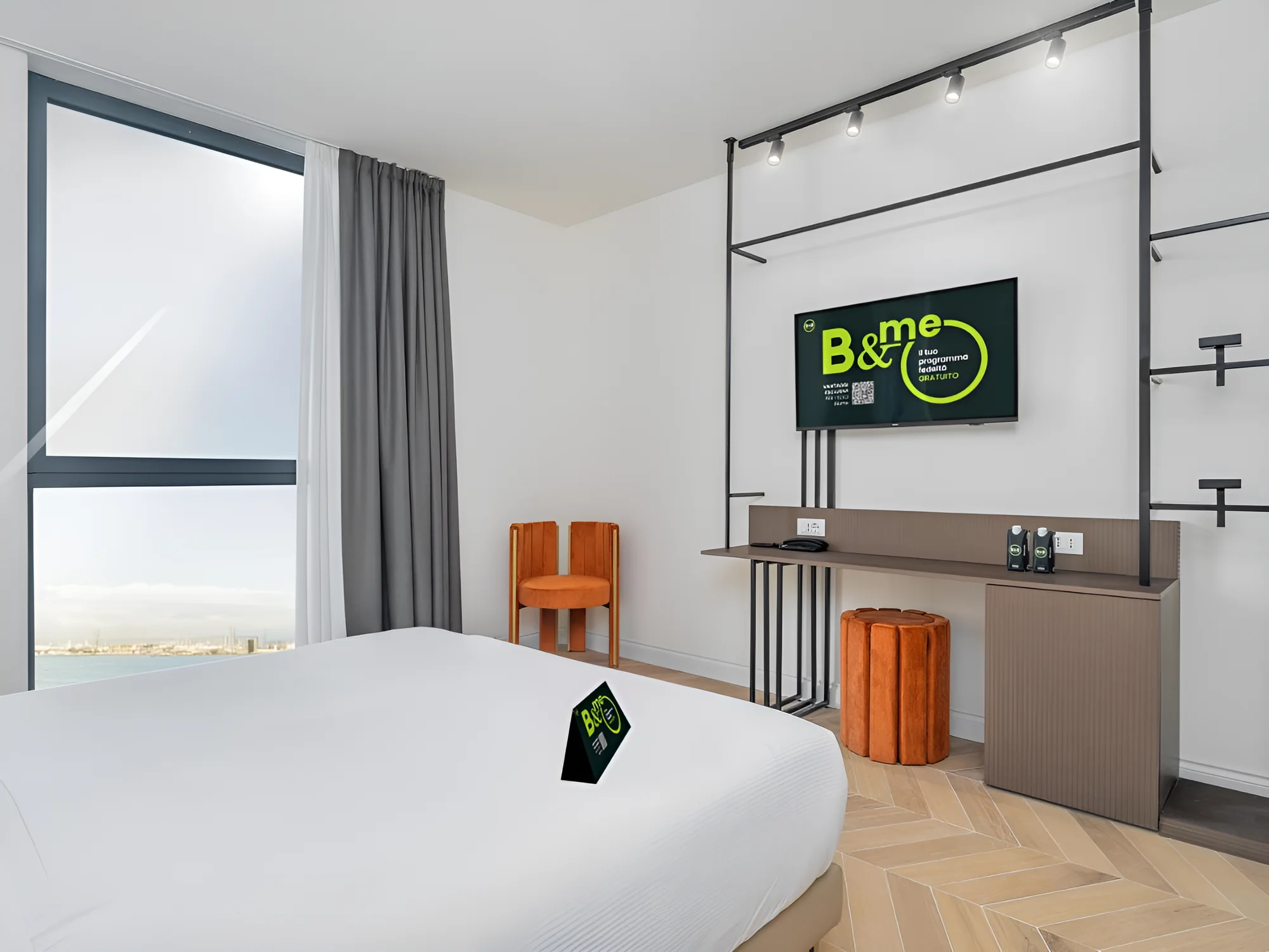 Dovolená v moderním hotelu v Benátkách kousek od starého centra se snídaní