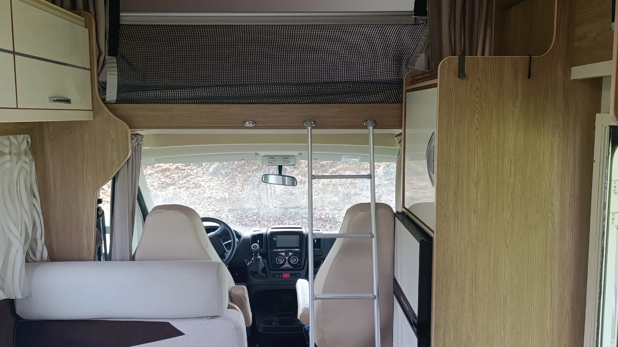 Zapůjčení karavanu až pro 6 osob: hlavní nebo vedlejší sezóna, na 4 dny nebo až týden