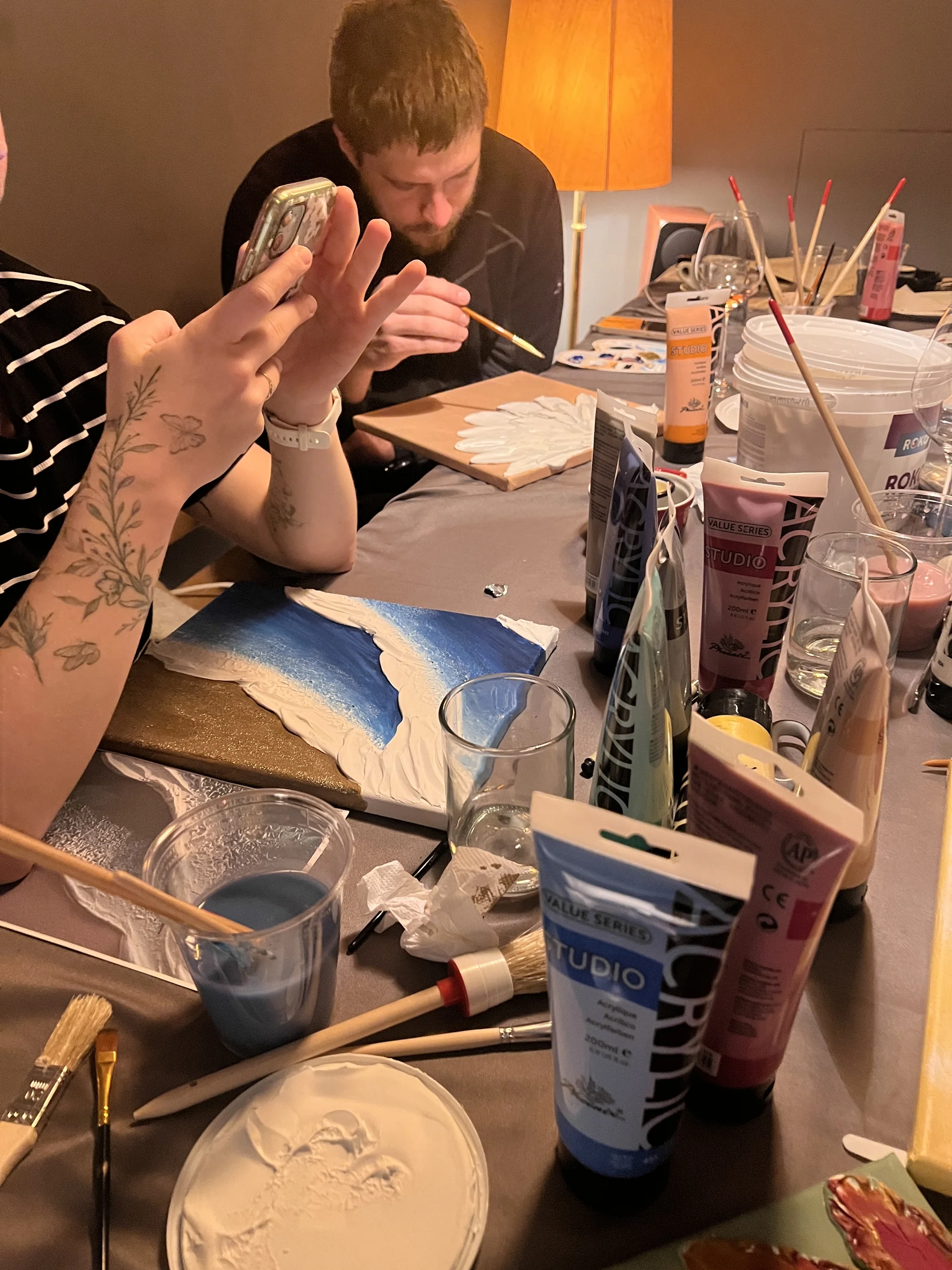 Nedělní 3-4hod. workshop 3D malby v srdci Prahy vč. sklenky vína a pomůcek