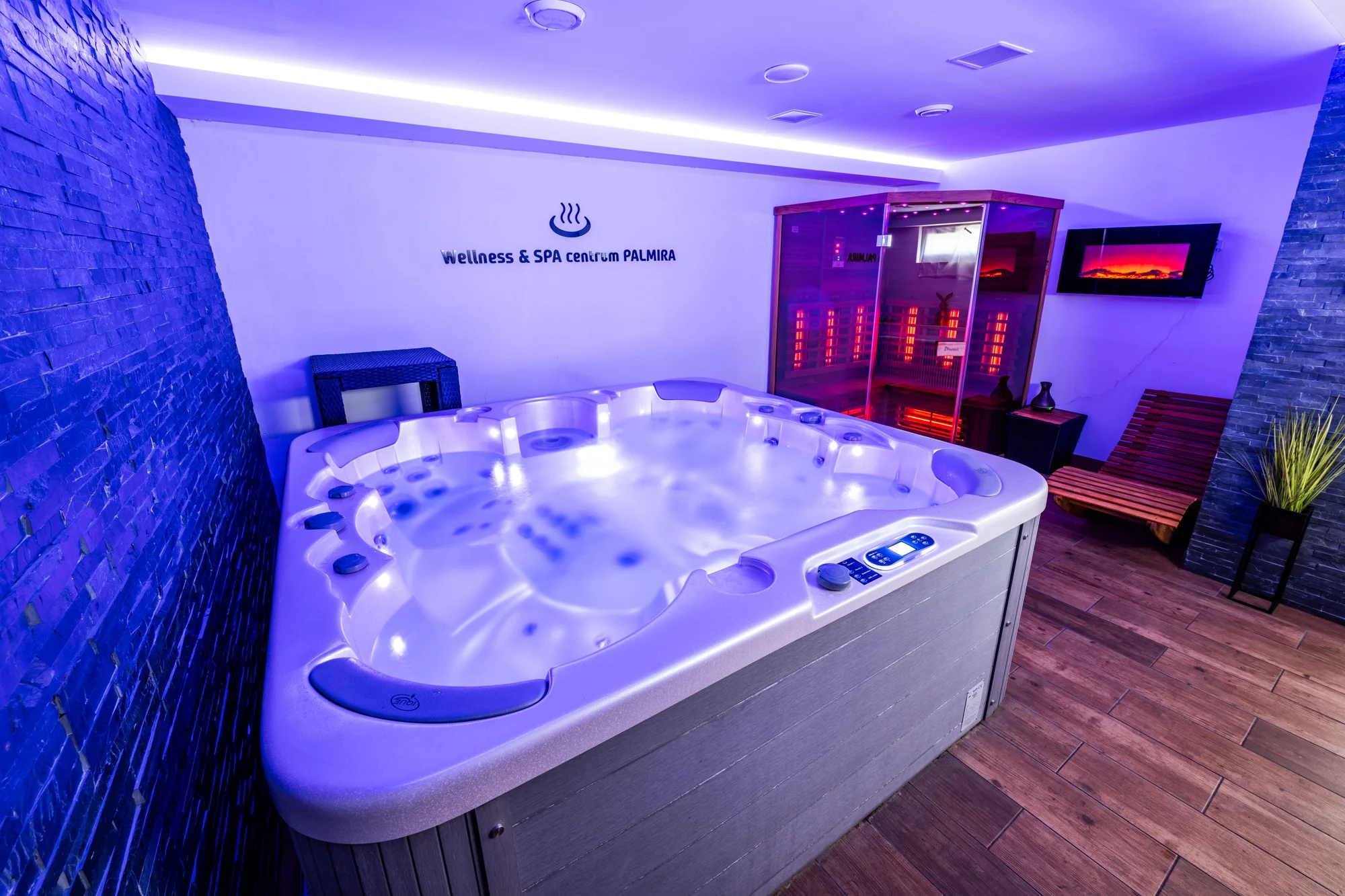 Privátní wellness i se sektem nebo pizzou pro 2 osoby