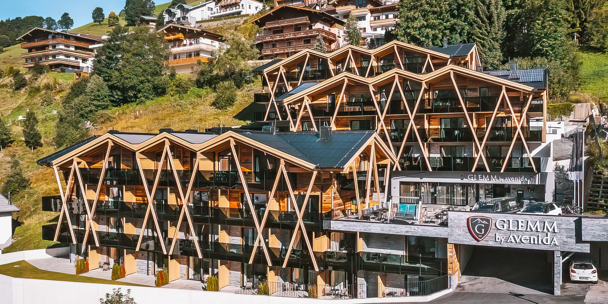 Saalbach-Hinterglemm: neomezeně wellness, polopenze, karta výhod i možnost apartmá se saunou