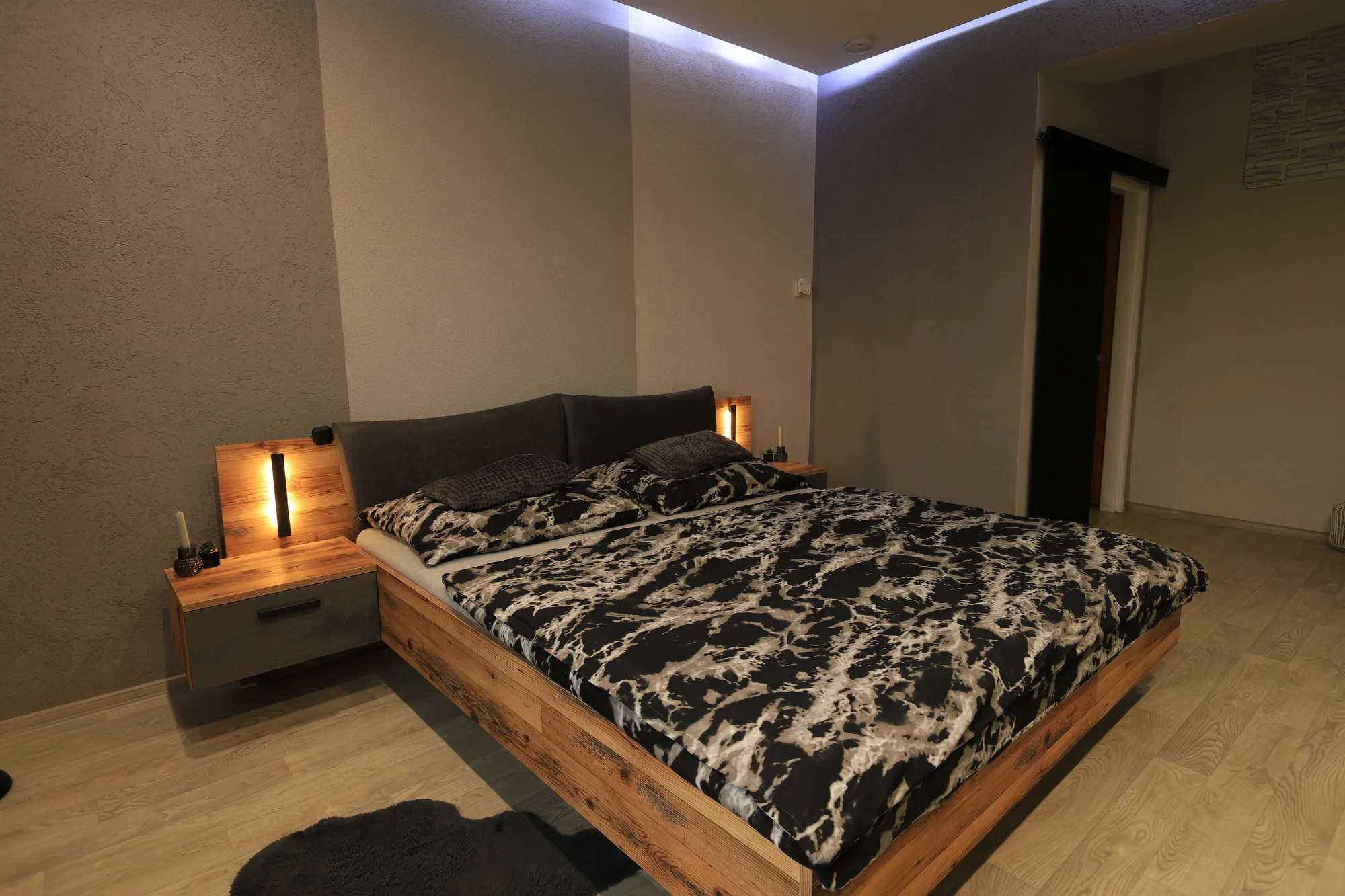 Romantika a relax na jihu Moravy: wellness apartmán s privátní vířivkou a saunou