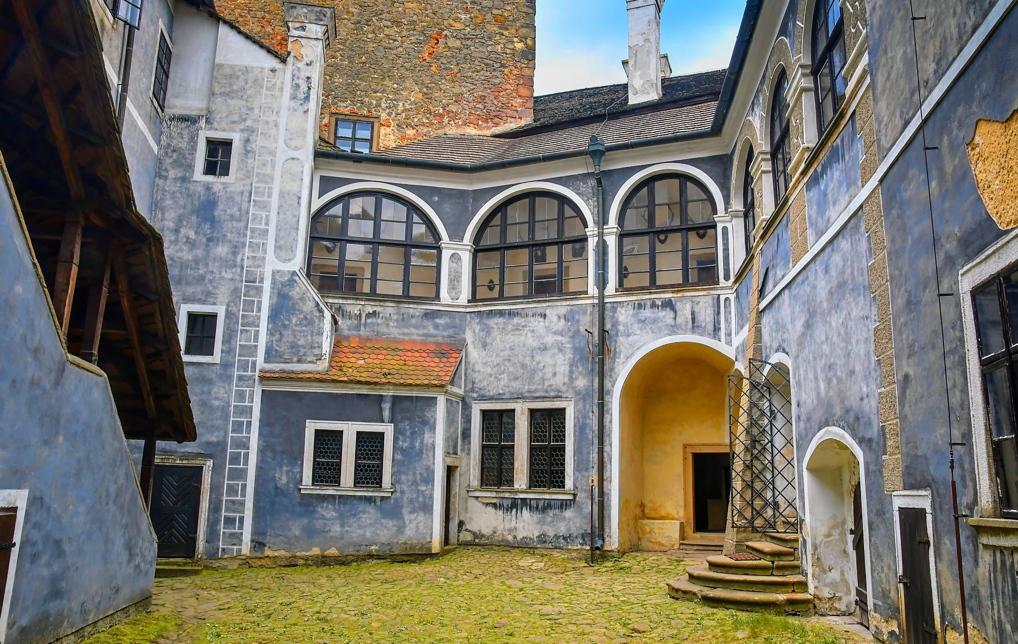 Relax na jižní Moravě: romantický pobyt ve wellness apartmánu s privátní vířivkou