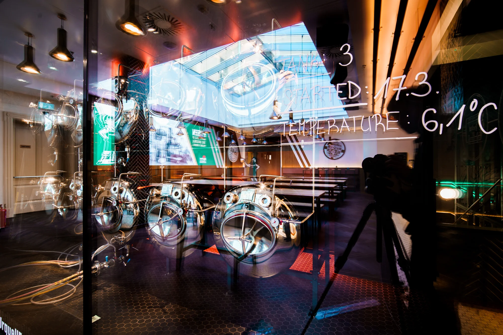 Zažijte příběh piva všemi smysly: interaktivní expozice Pilsner Urquell Experience v Praze