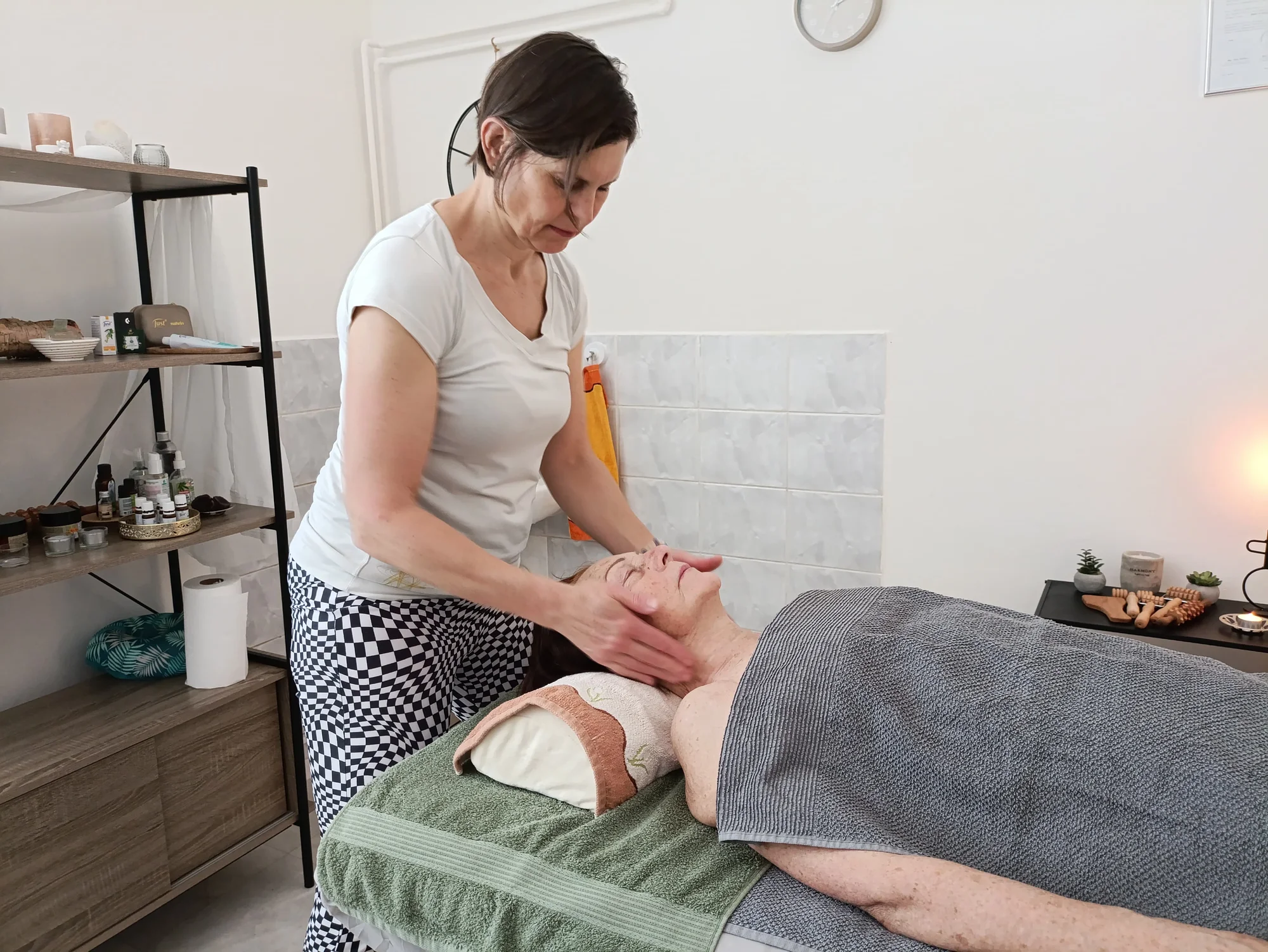 Proti celulitidě, stresu i nespavosti: relaxační medová masáž, 1, 3 i 5 ošetření