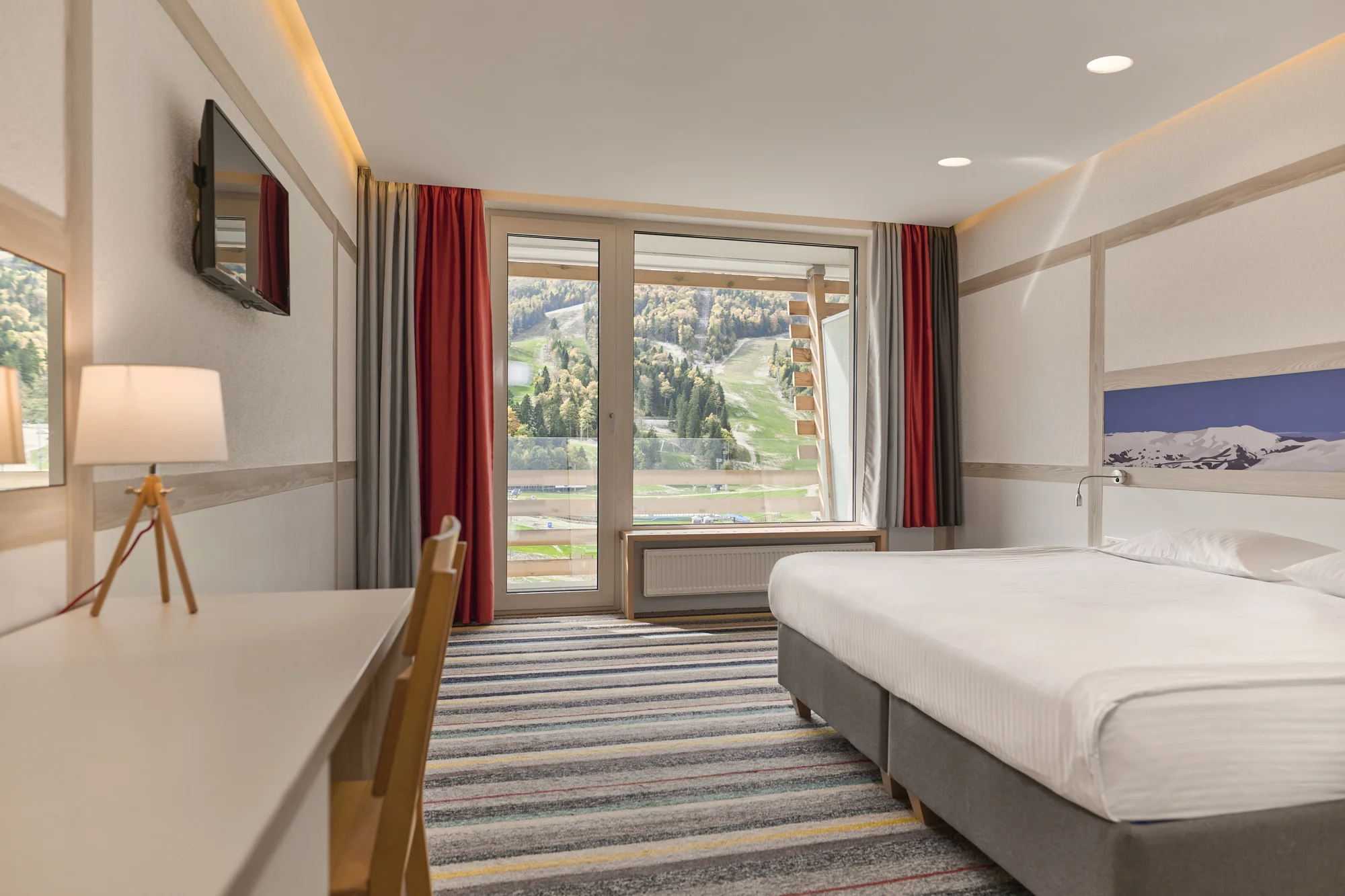 Dovolená u Sarajeva: 4* hotel se snídaní, výhled na sjezdovku i možnost wellness