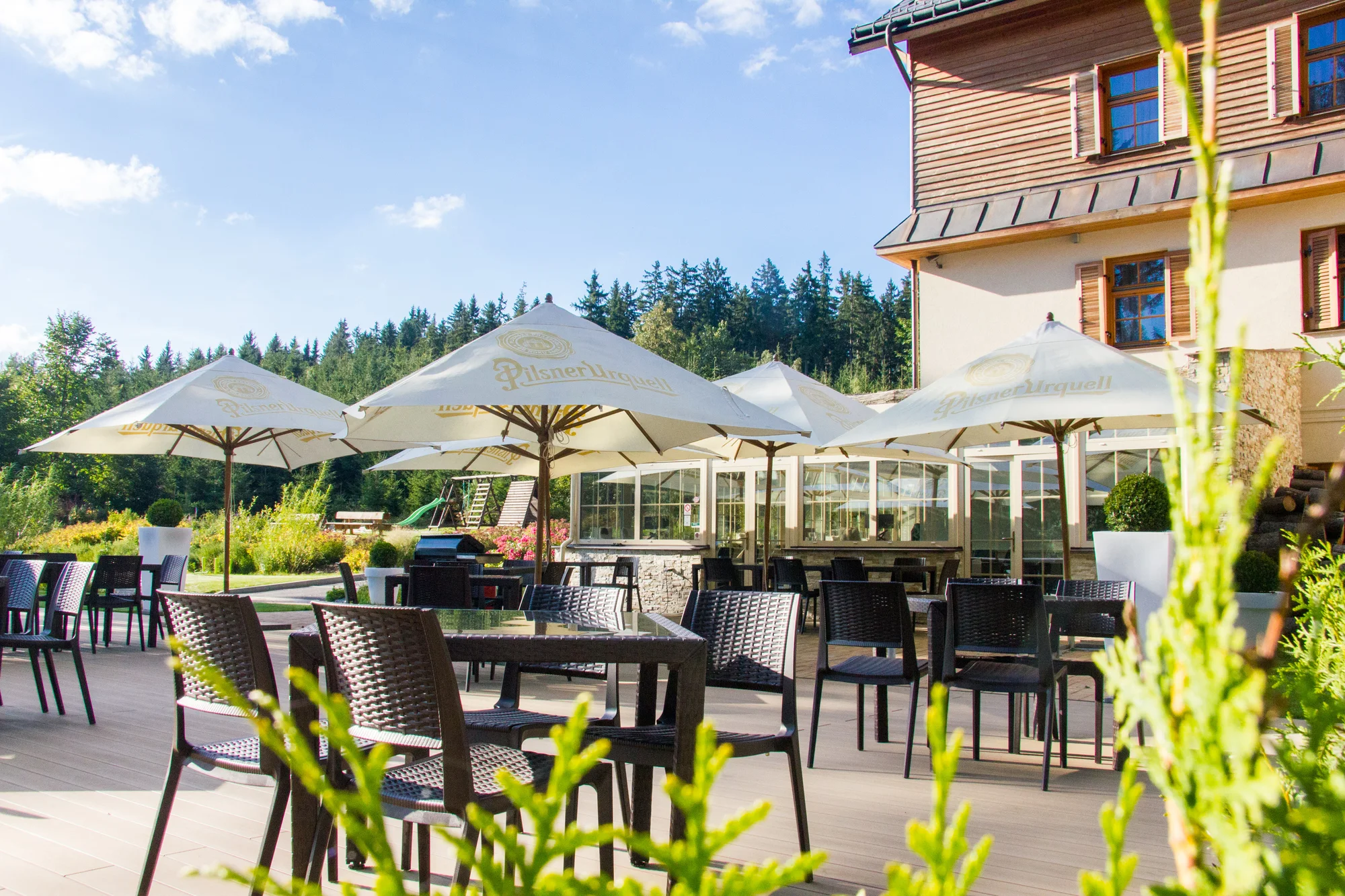 Stylový golfový hotel v Mariánských Lázních se snídaní a saunou