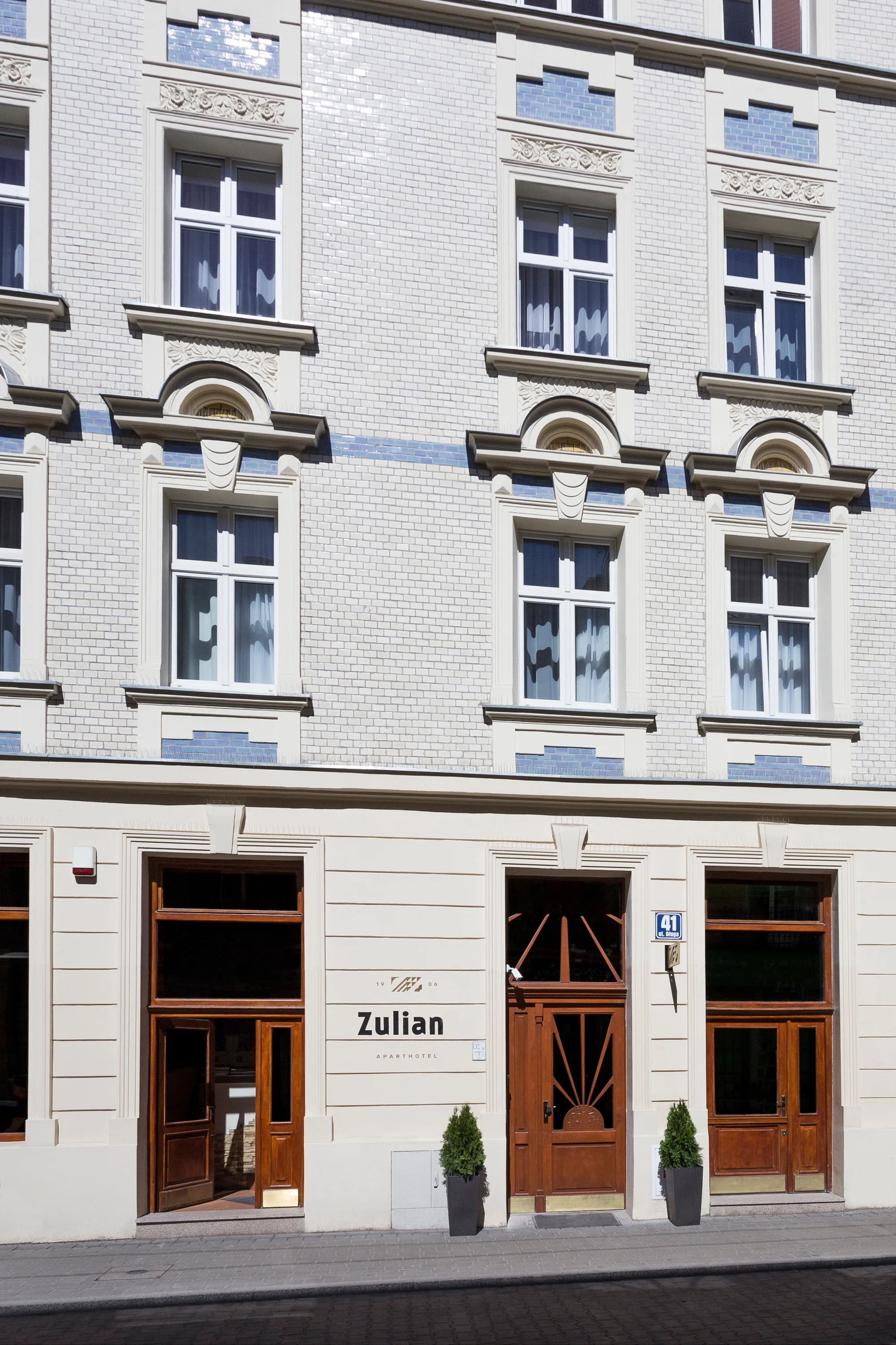 Moderní hotel v Krakově se snídaní a klidnou zahradou, 1 km od Hlavního náměstí