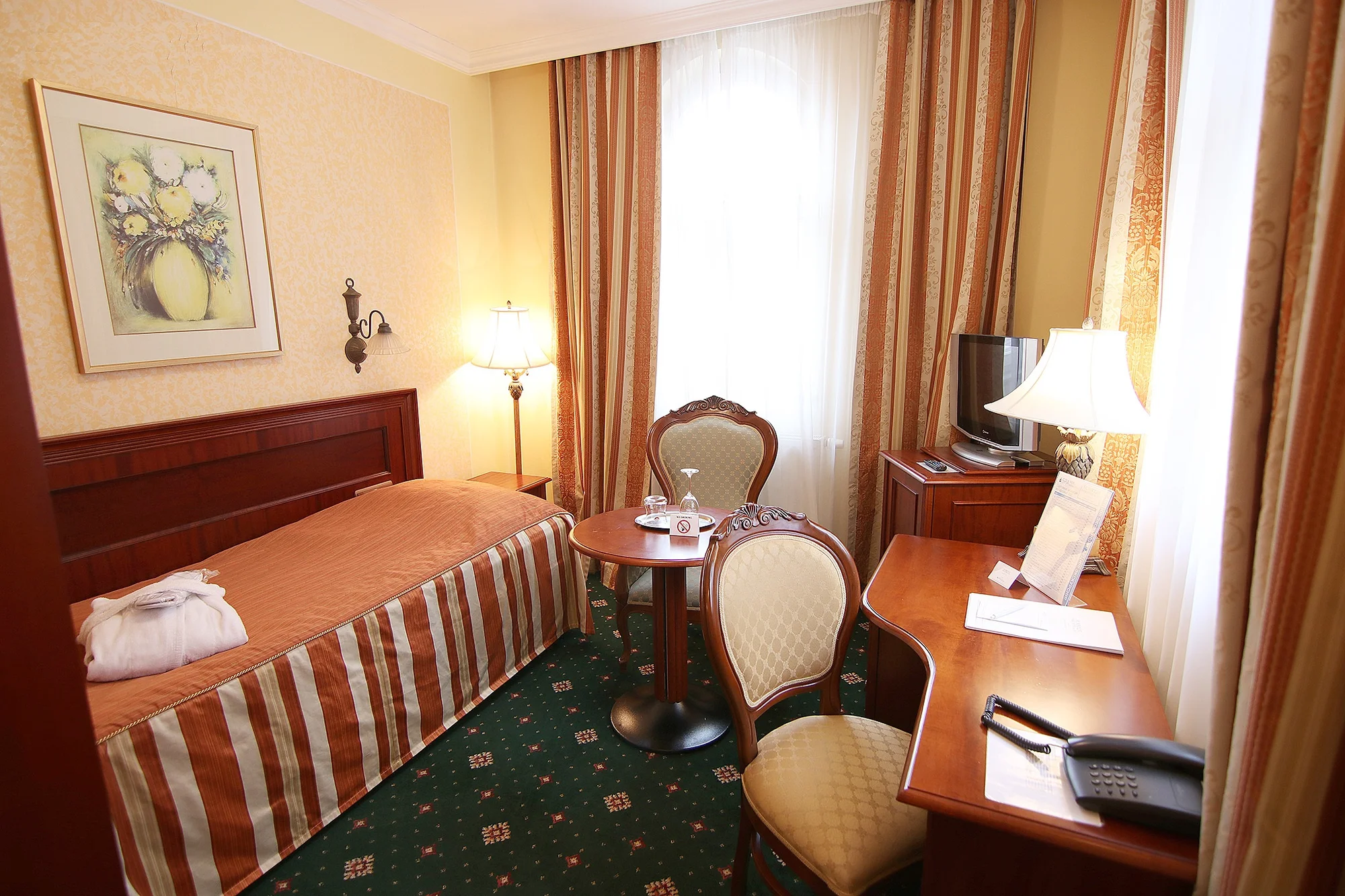 4* relaxace v Karlových Varech s polopenzí, wellness a procedurami