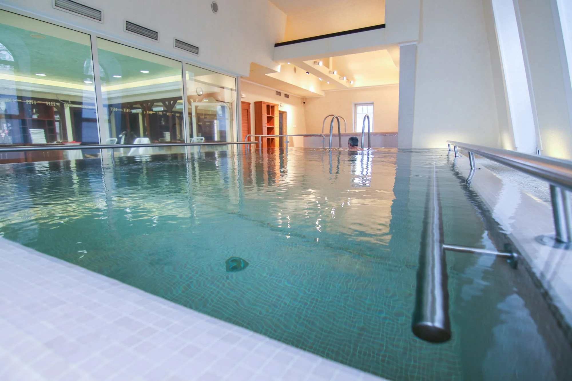 4* relaxace v Karlových Varech s polopenzí, wellness a procedurami