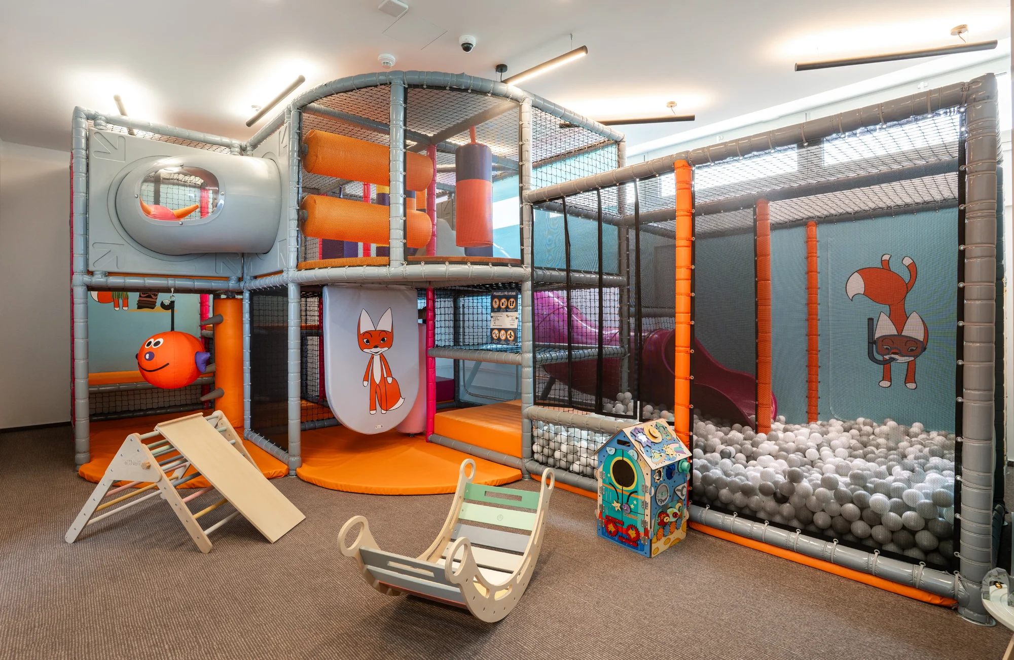 4* hotel u Brněnské přehrady: pokoj Deluxe, snídaně nebo polopenze a wellness