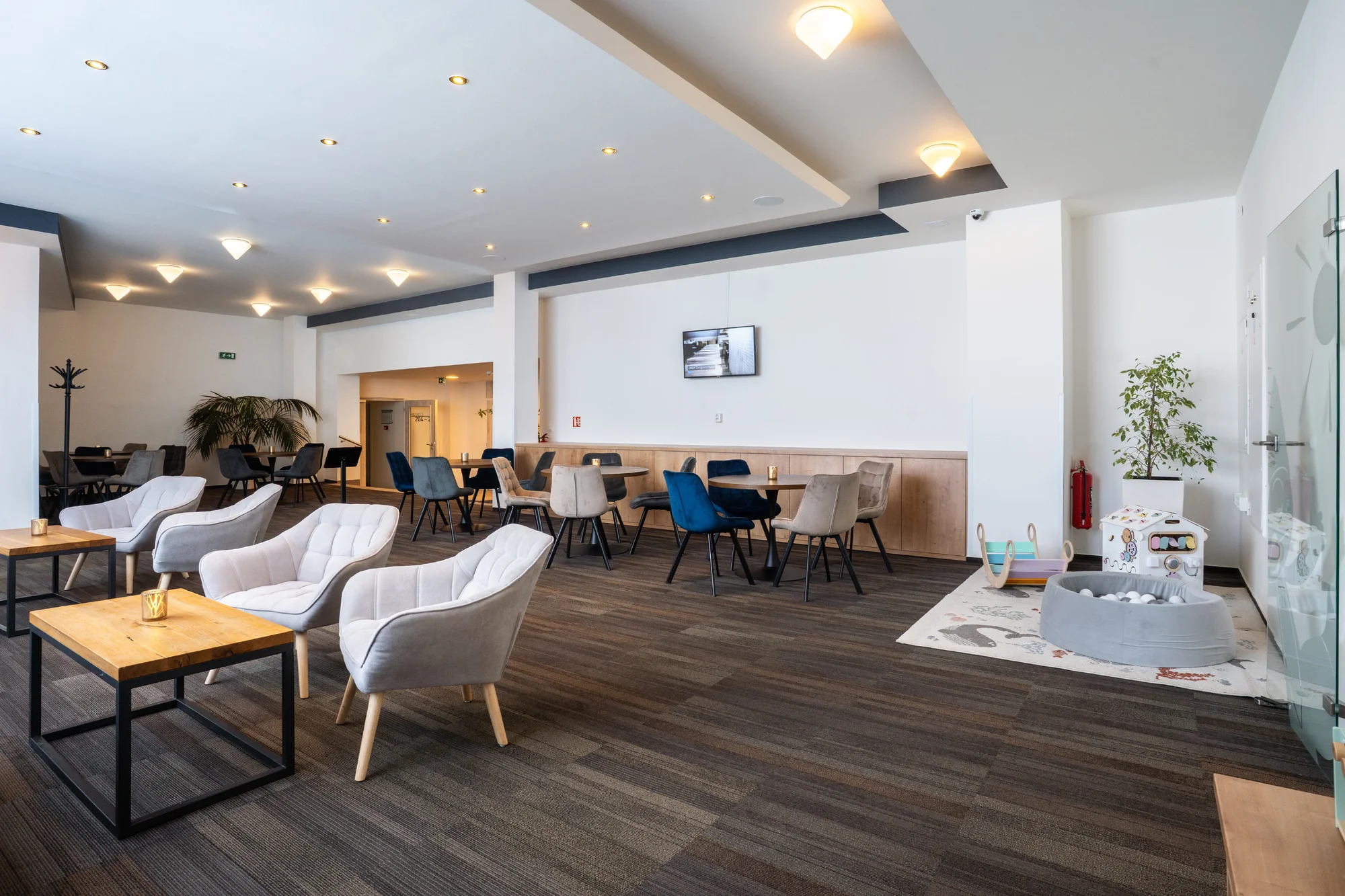 4* hotel u Brněnské přehrady: pokoj Deluxe, snídaně nebo polopenze a wellness