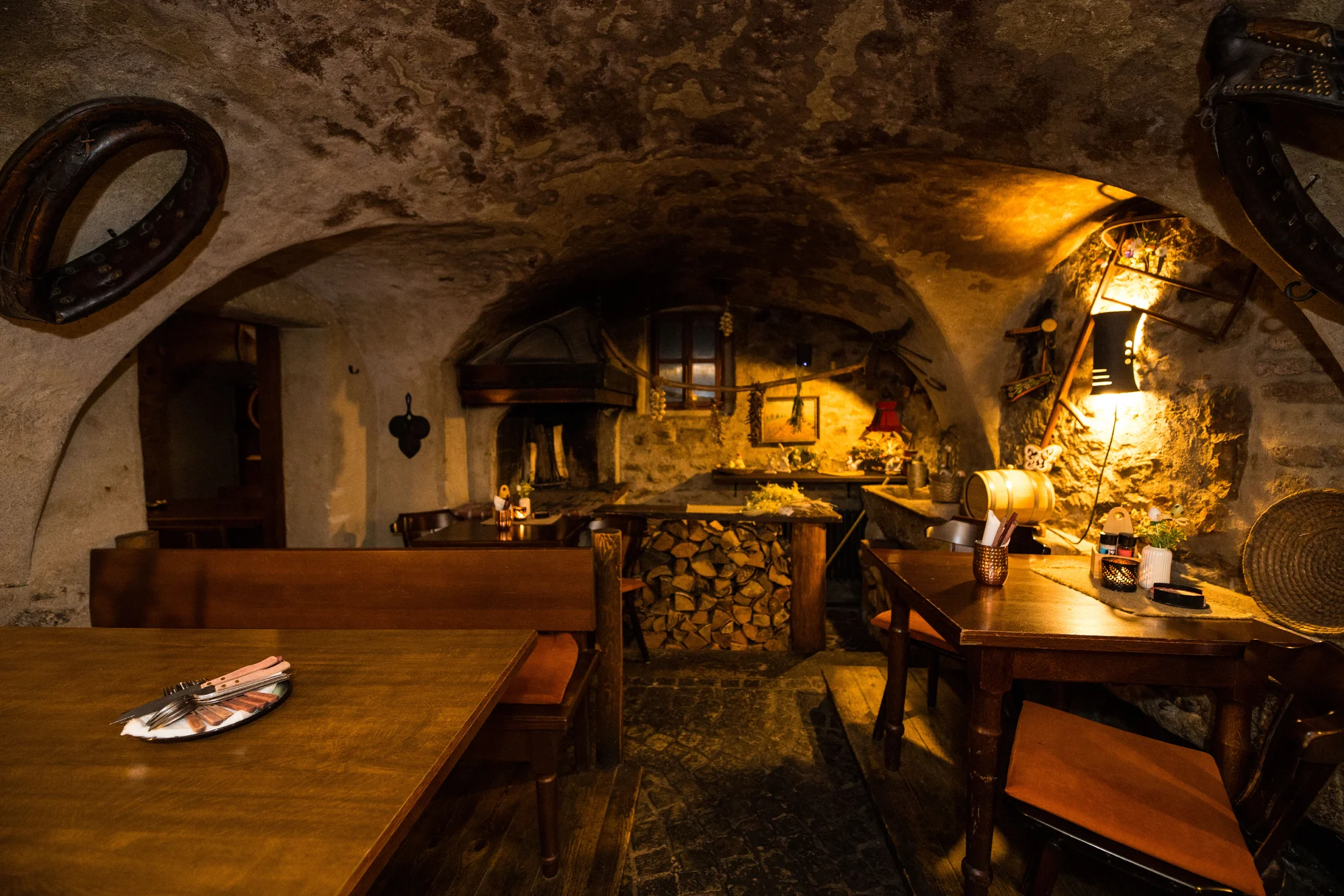 Pohádkový pobyt v Českém Krumlově: malebný penzion na náměstí, snídaně i 10% sleva do restaurace