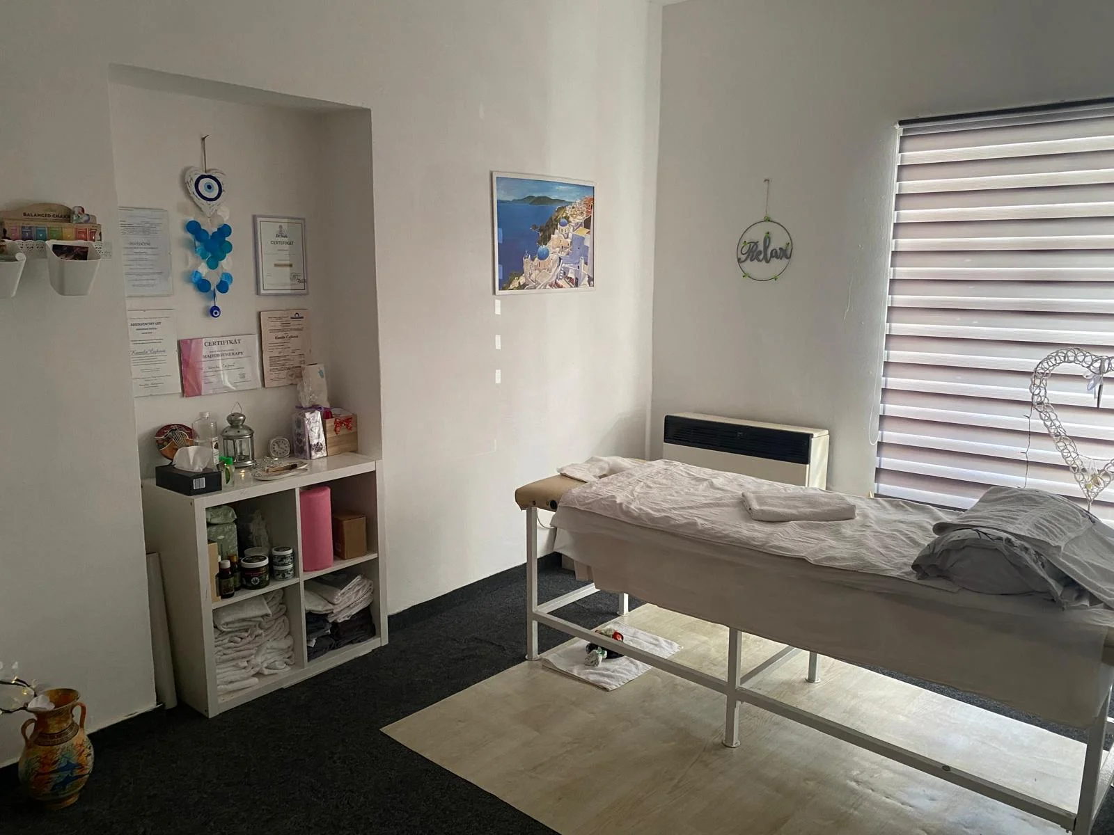Maderoterapie těla či obličeje včetně zábalu nebo relaxační masáže hlavy