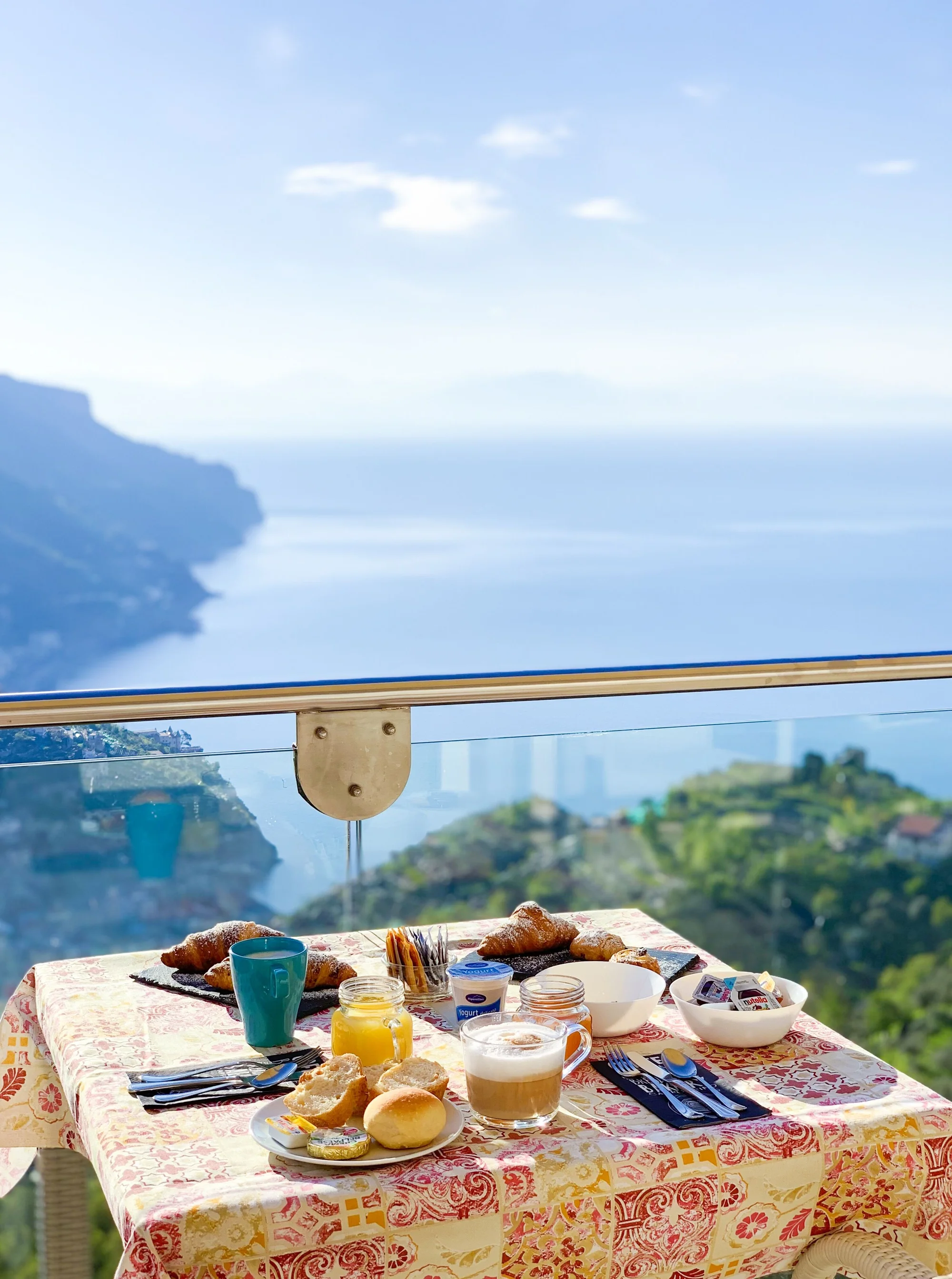 Pobyt na pobřeží Amalfi ve městečku Ravello: 4* hotel se snídaní a bazénem, 1,5 km od moře