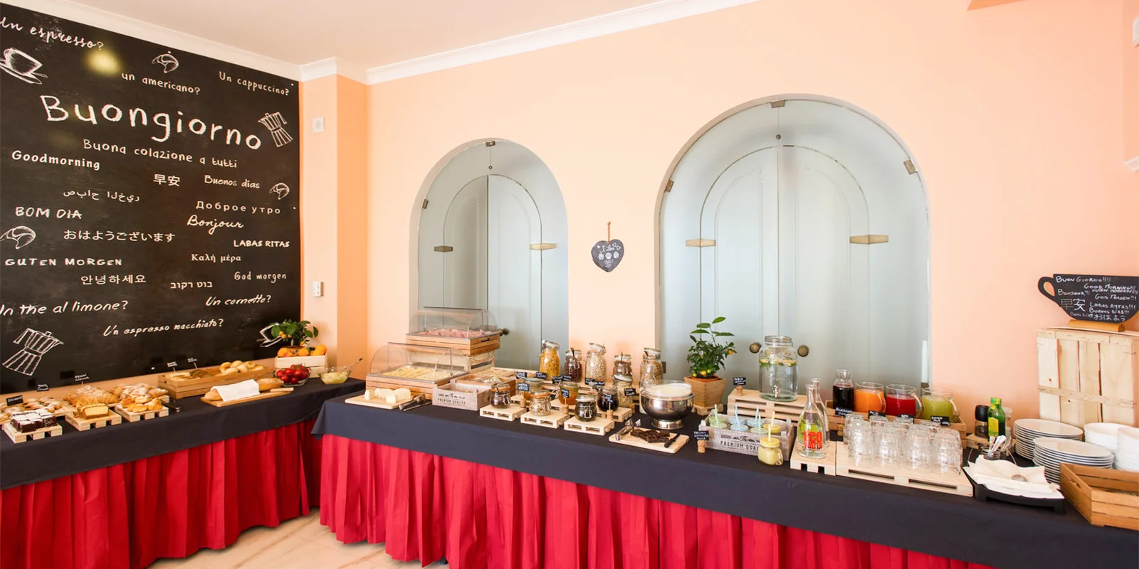 Pobyt na pobřeží Amalfi ve městečku Ravello: 4* hotel se snídaní a bazénem, 1,5 km od moře