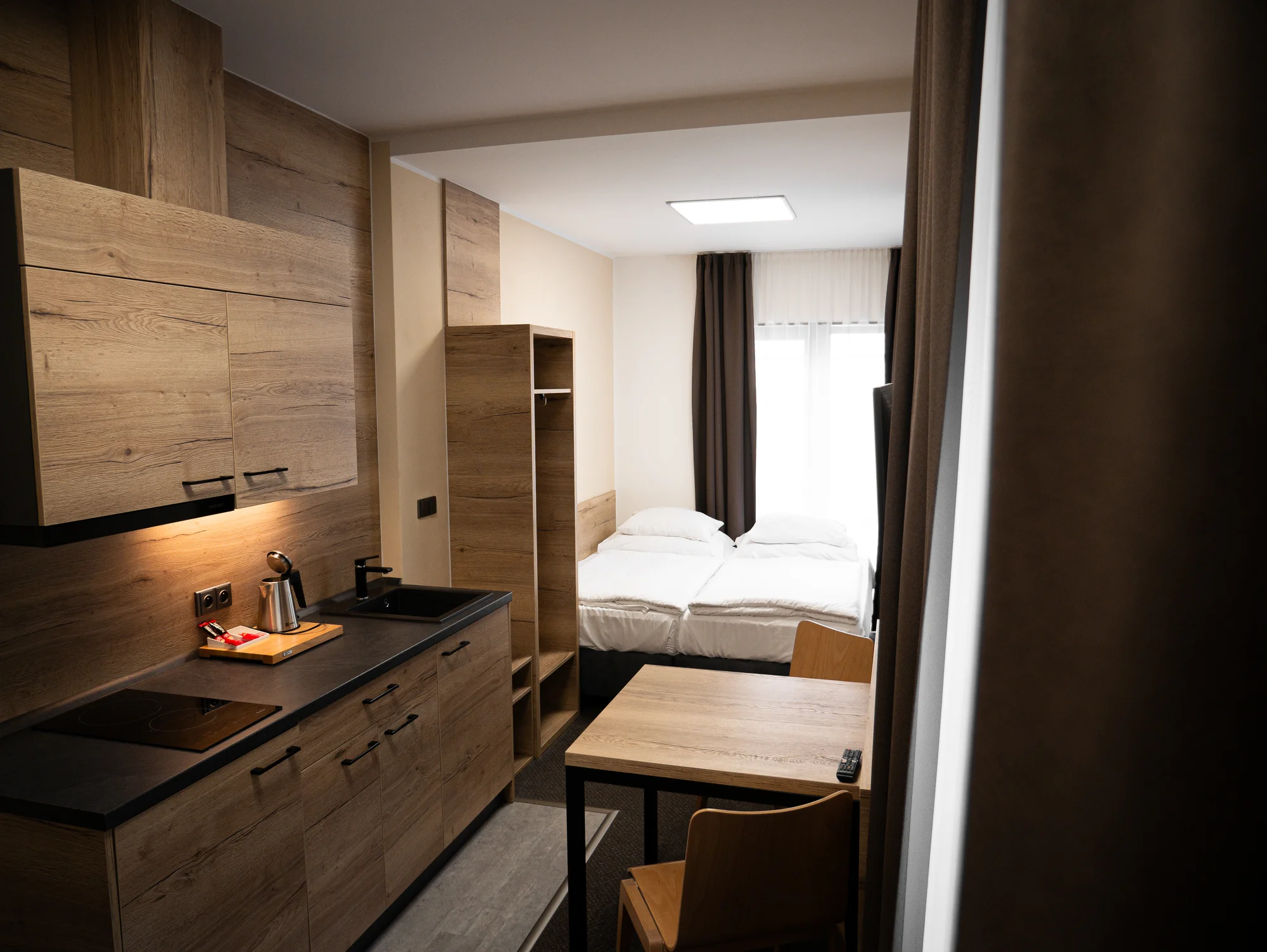 Pobyt v Peci pod Sněžkou: designový 4* hotel se snídaní a lahví vína
